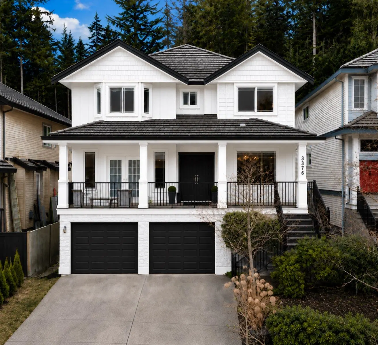 Photo 1 of 40 at 3376 Plateau Boulevard