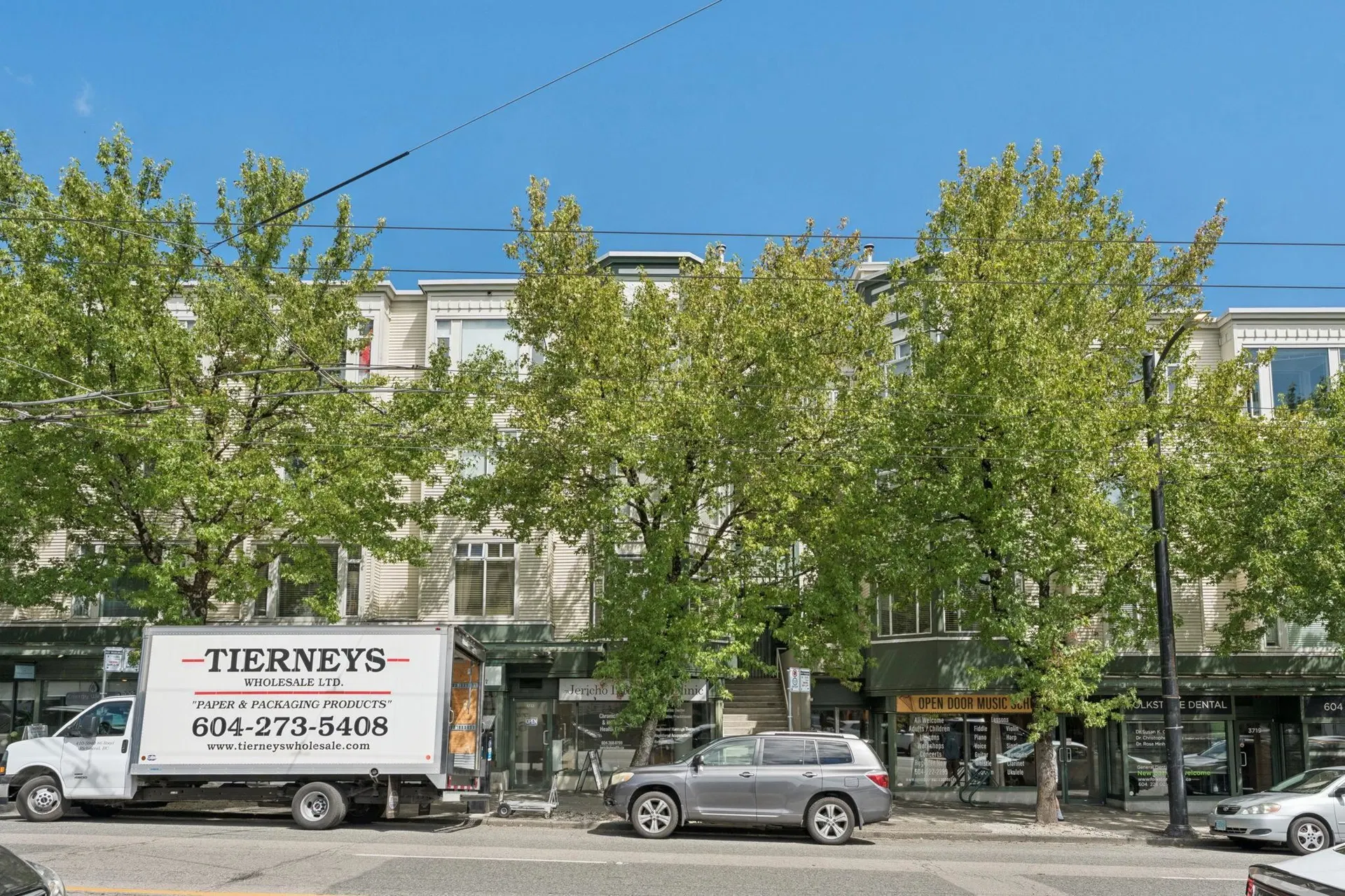 #410 – 3727 10th Avenue