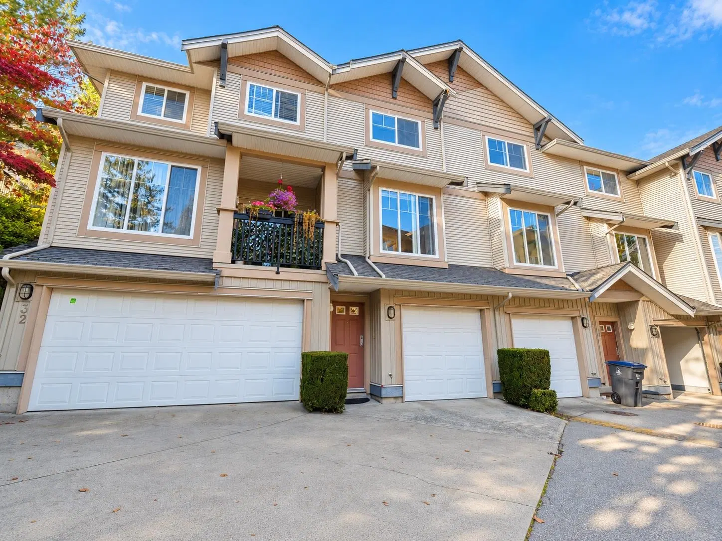 Photo 1 of 39 at #33 – 5839 Panorama Drive