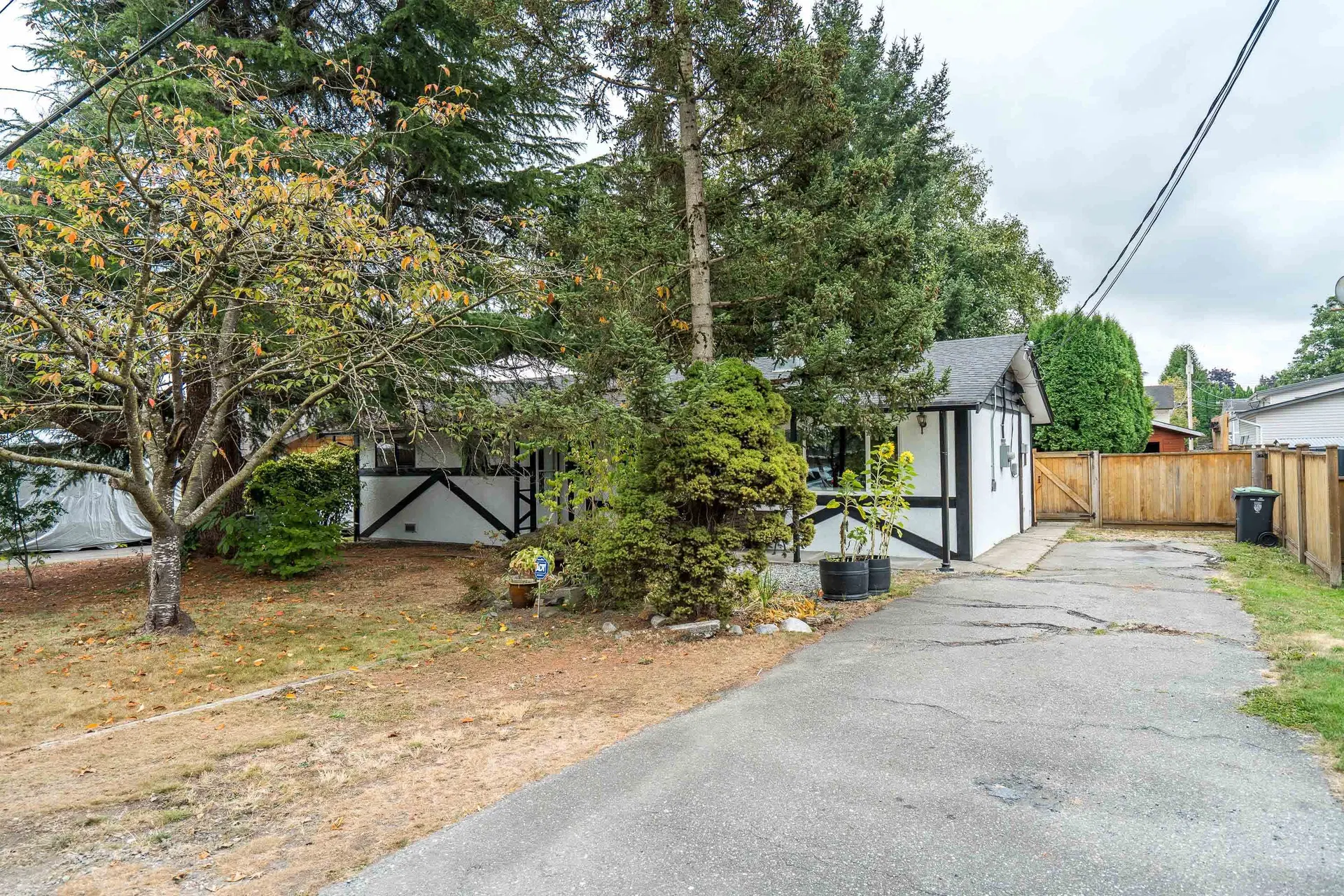 Photo 4 of 31 at 26978 28b Avenue