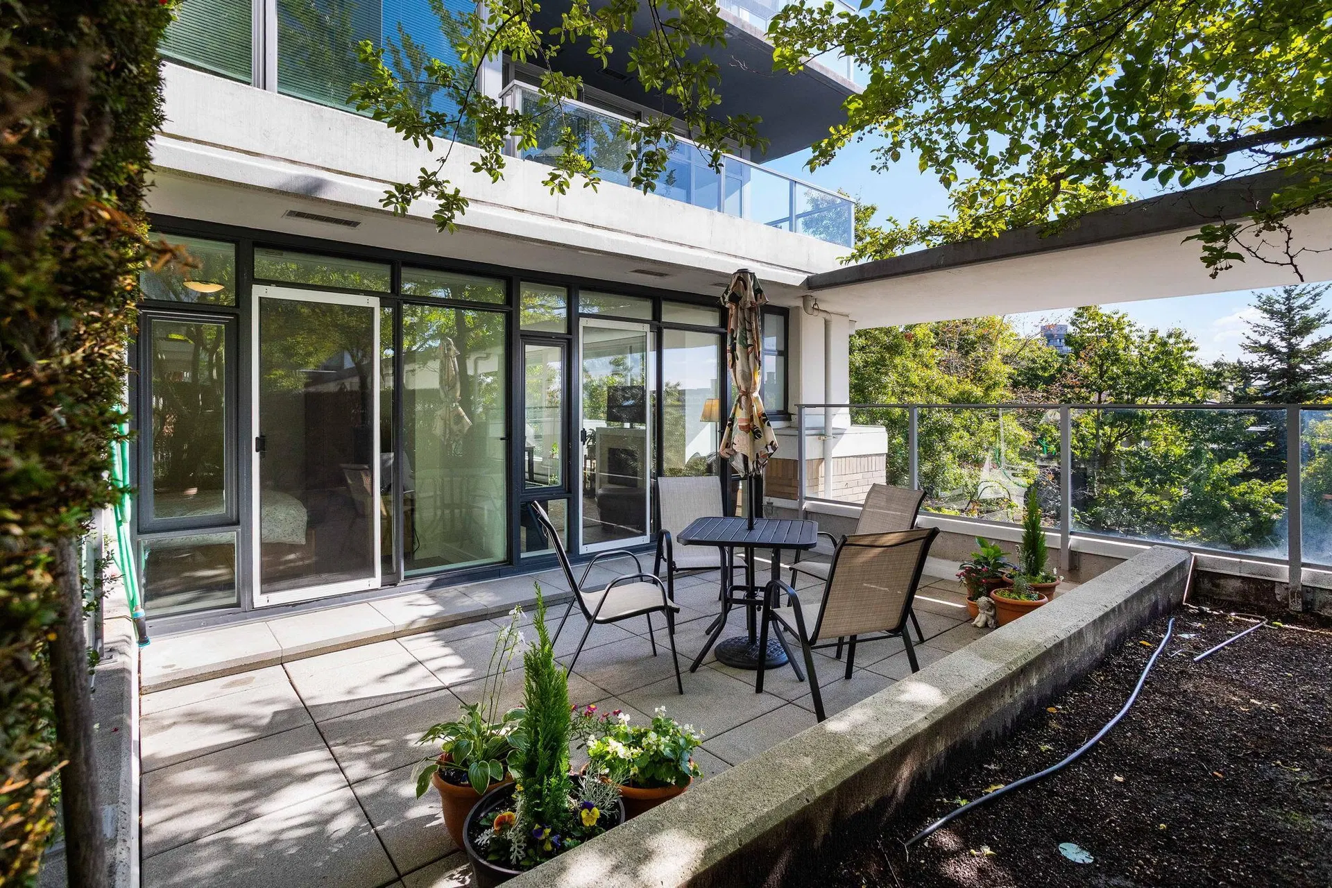 Photo 2 of 33 at #306 – 158 W 13th Street
