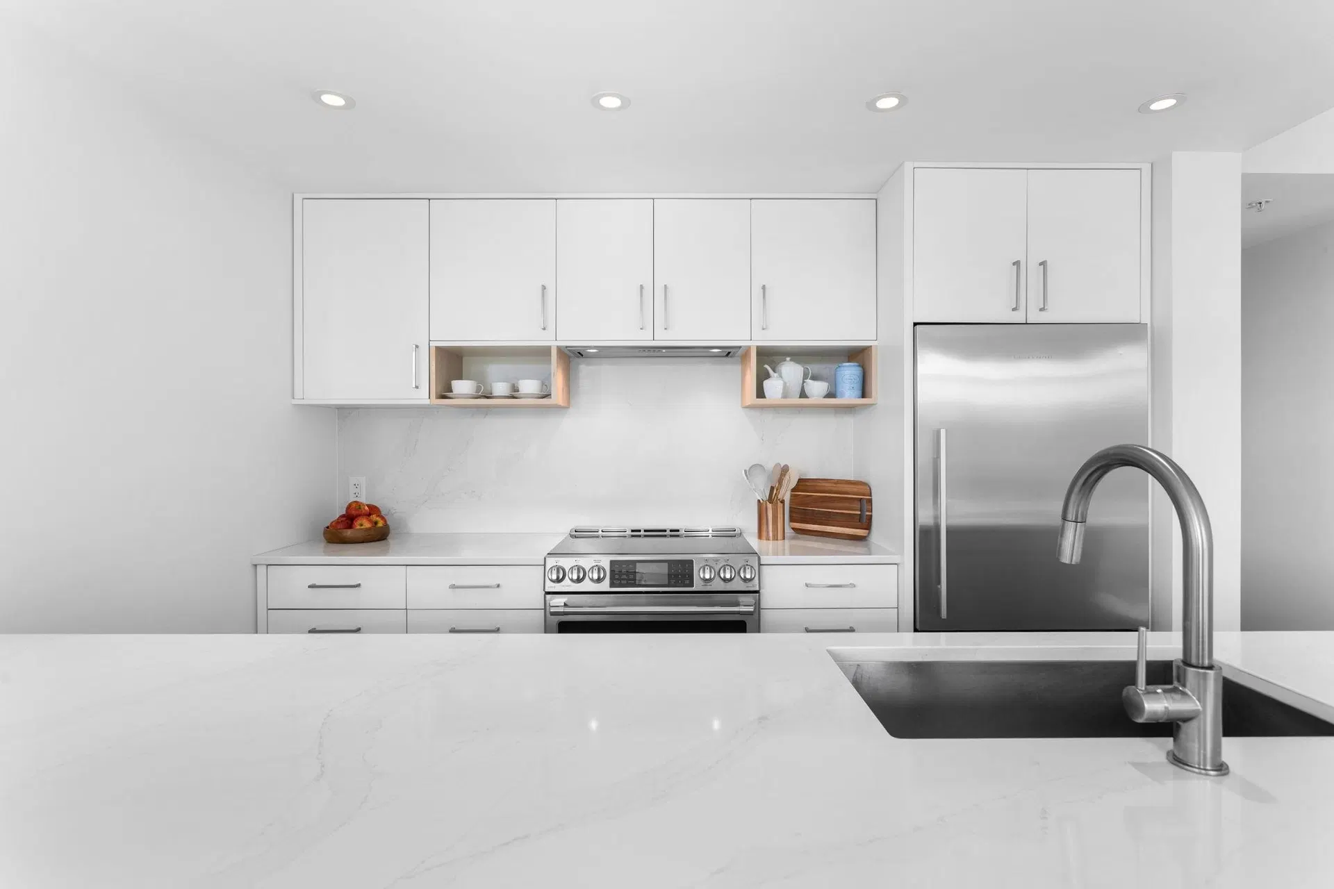 Photo 5 of 33 at #306 – 158 W 13th Street
