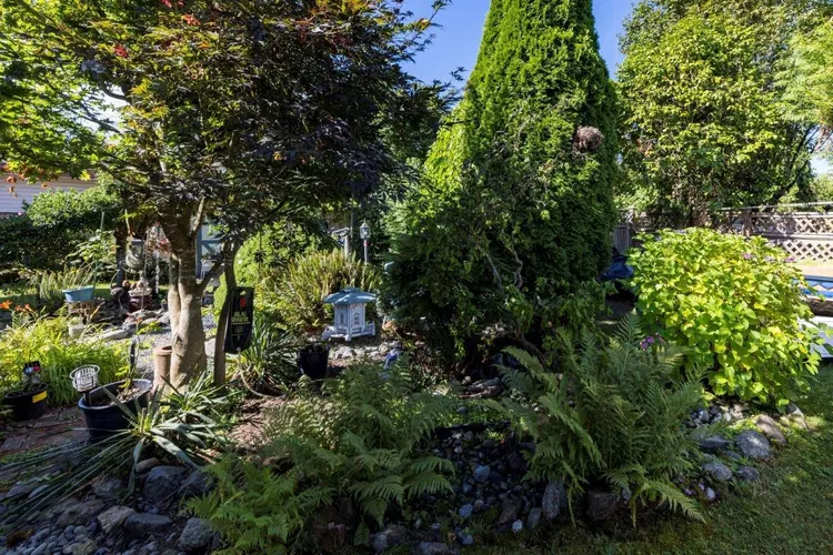 Photo 3 of 20 at 8729 164 Street