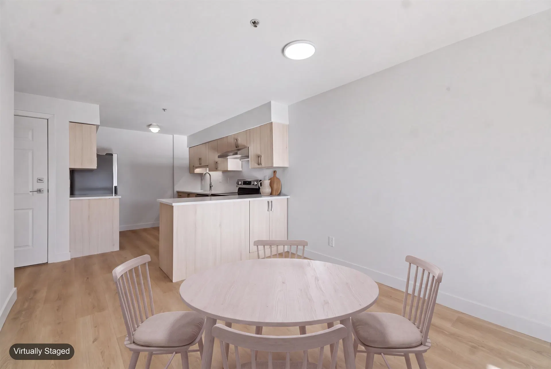 Photo 3 of 32 at #306 – 2928 Commercial Drive