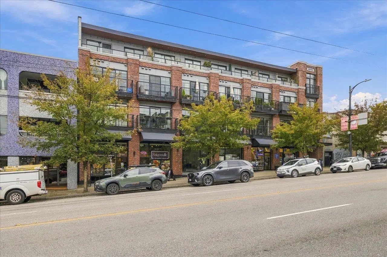 #401 – 2141 Hastings Street
