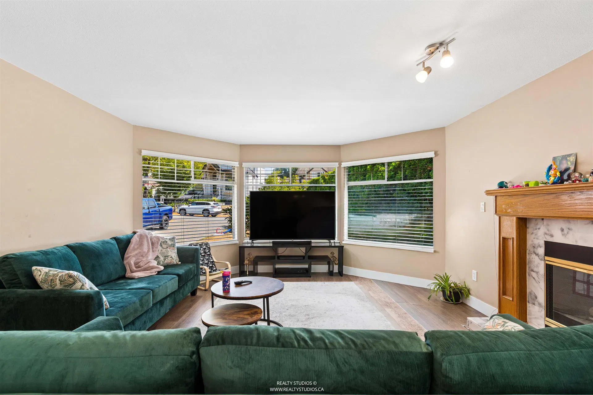 Photo 5 of 34 at 8673 149 Street