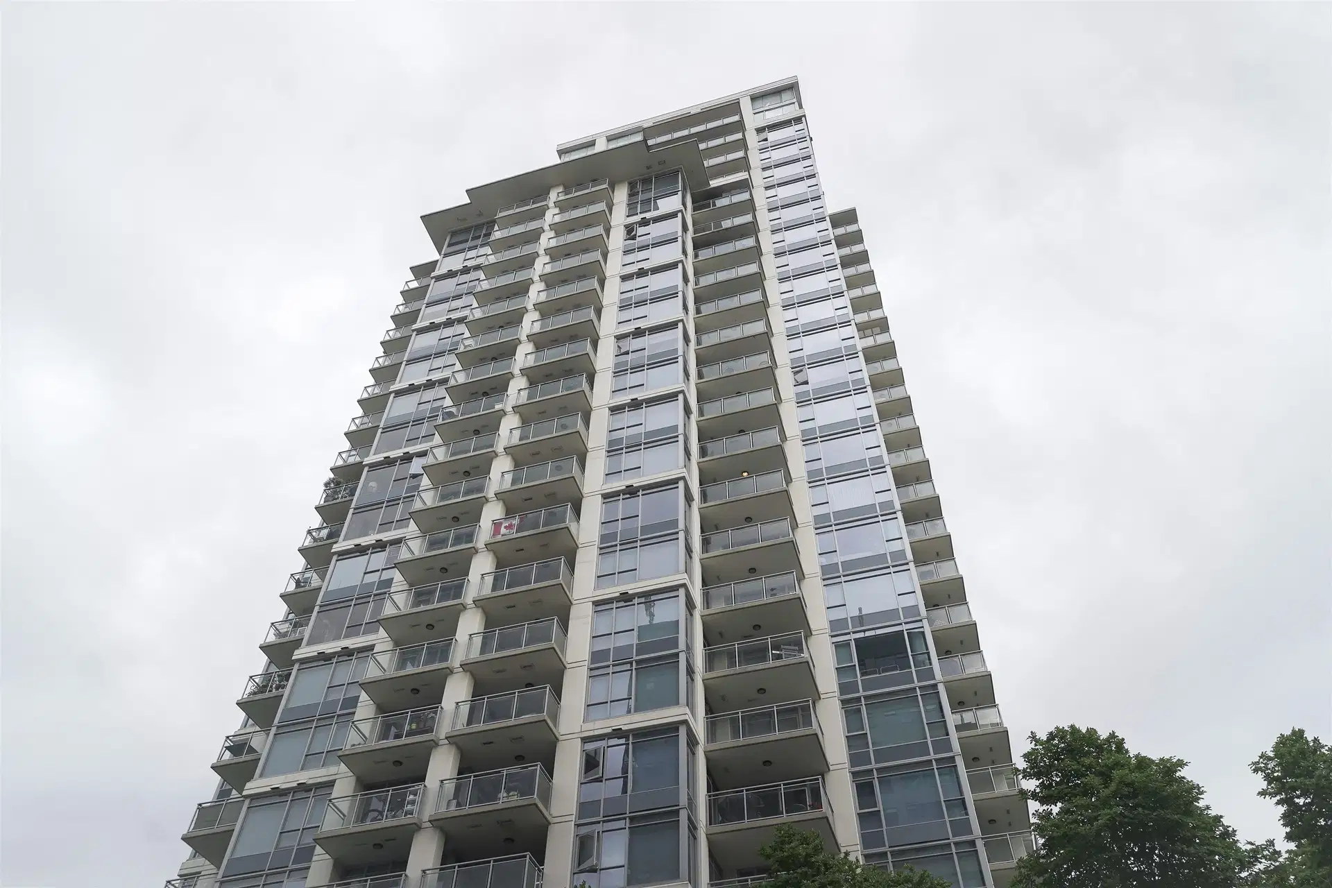 #1705 – 608 Belmont Street