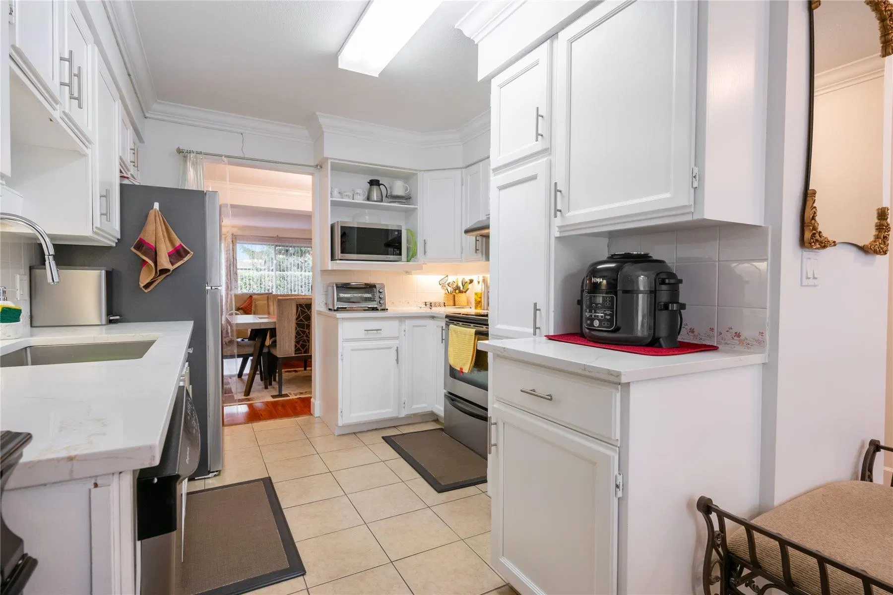 Photo 5 of 27 at #19 – 9971 151 Street