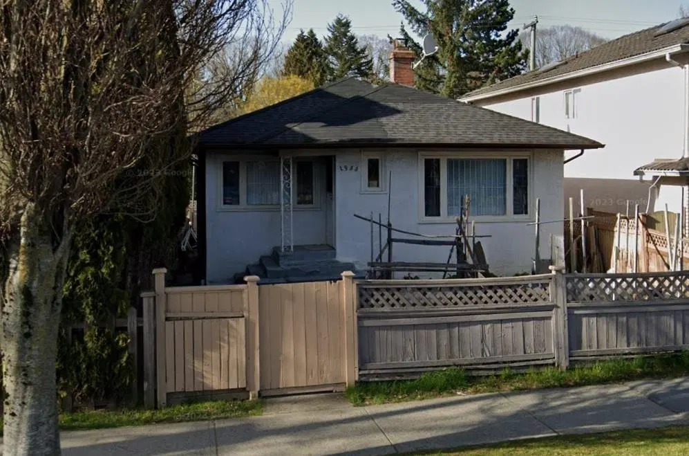 1953 Broadway Drive