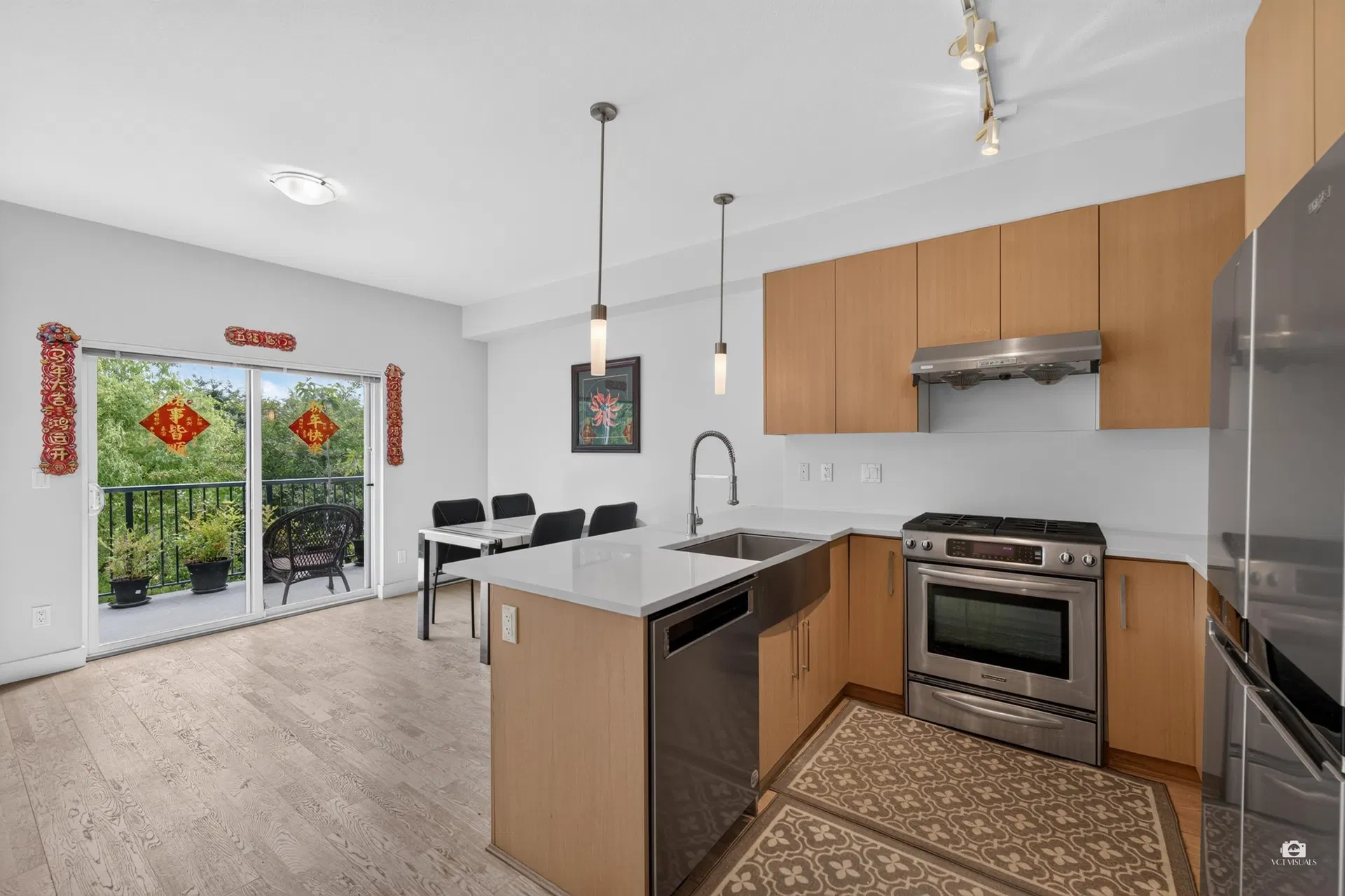 Photo 4 of 35 at #805 – 8485 New Haven Close