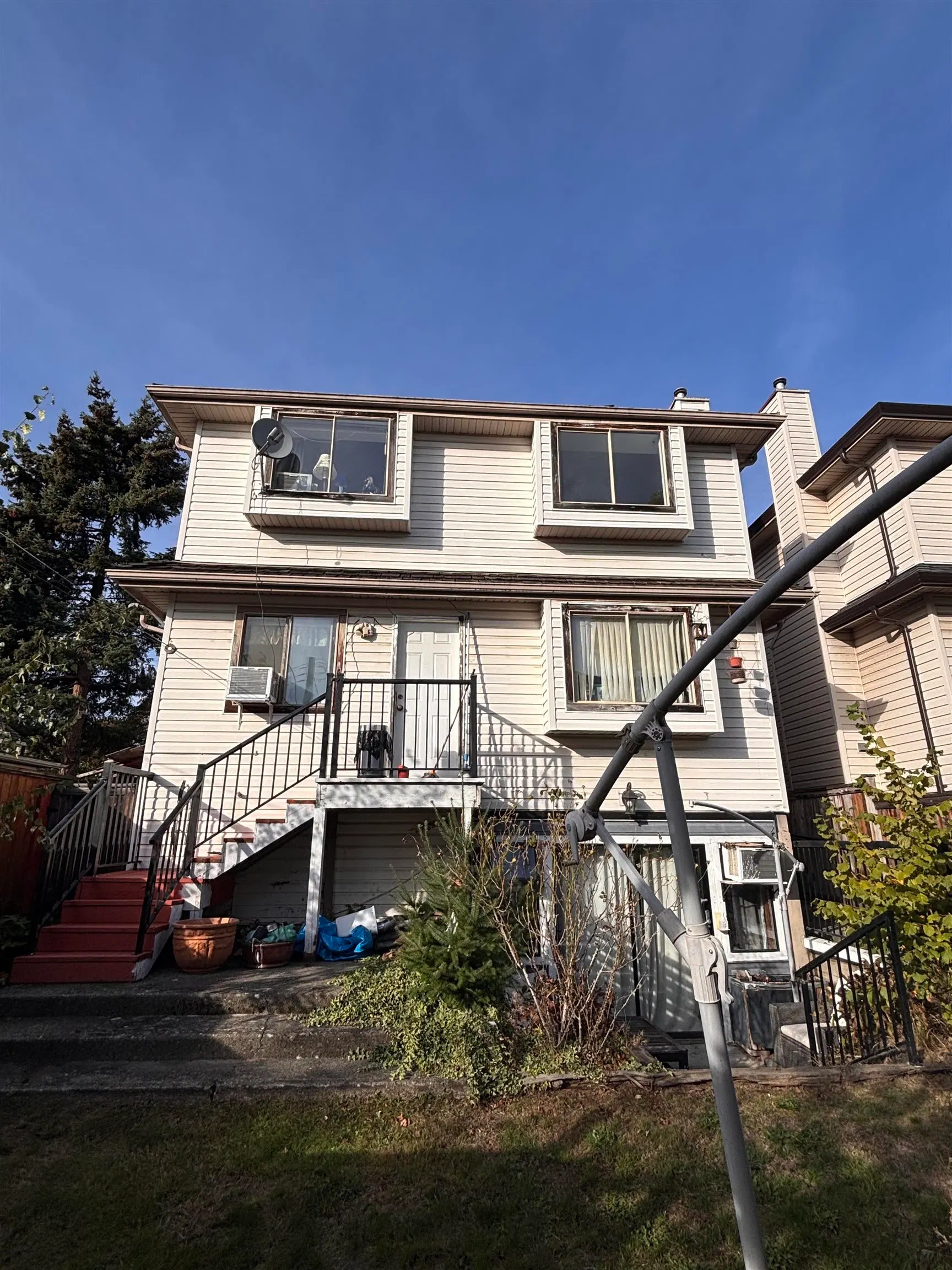 Photo 2 of 16 at 1438 W 64th Avenue