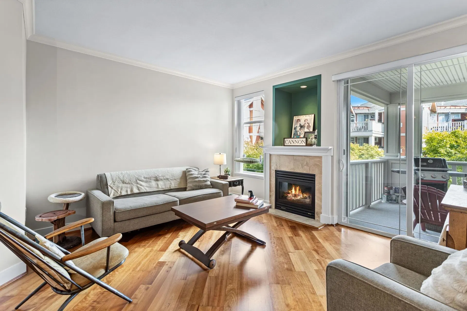 Photo 5 of 30 at #307 – 15350 16a Avenue Avenue