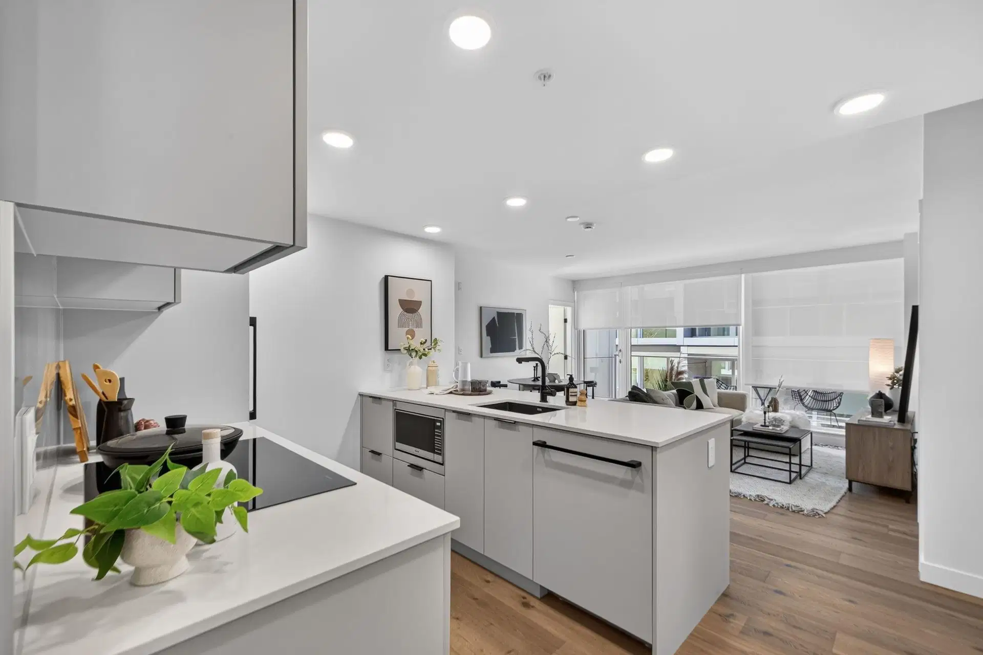 #202 – 8030 Oak Street