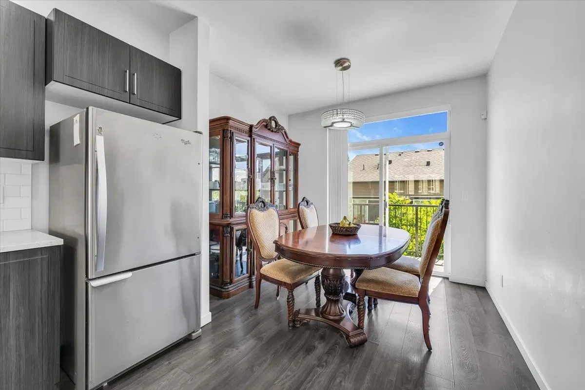 Photo 3 of 29 at #72 – 14555 68 Avenue