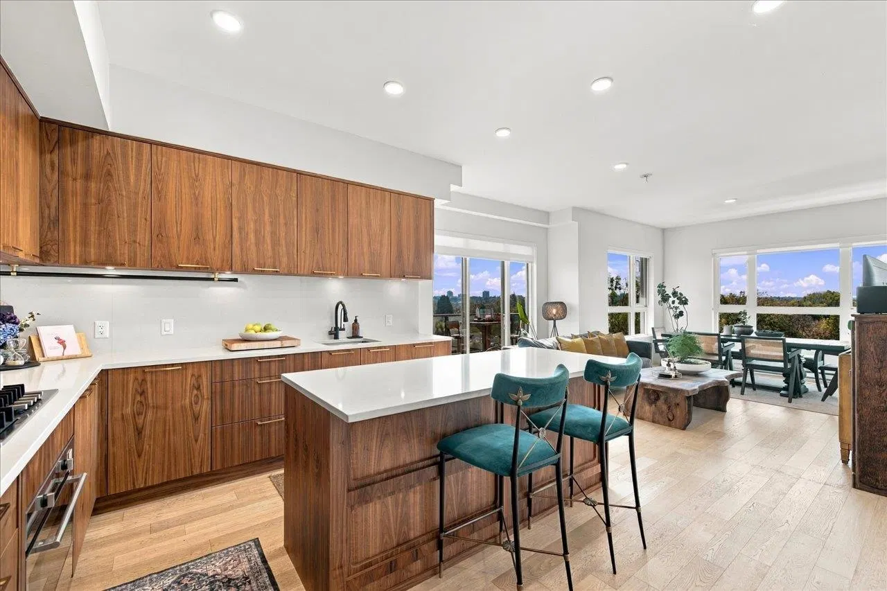 #602 – 2550 Garden Drive