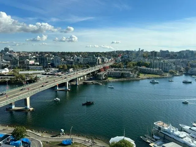 Photo 2 of 36 at #2306 – 1033 Marinaside Crescent