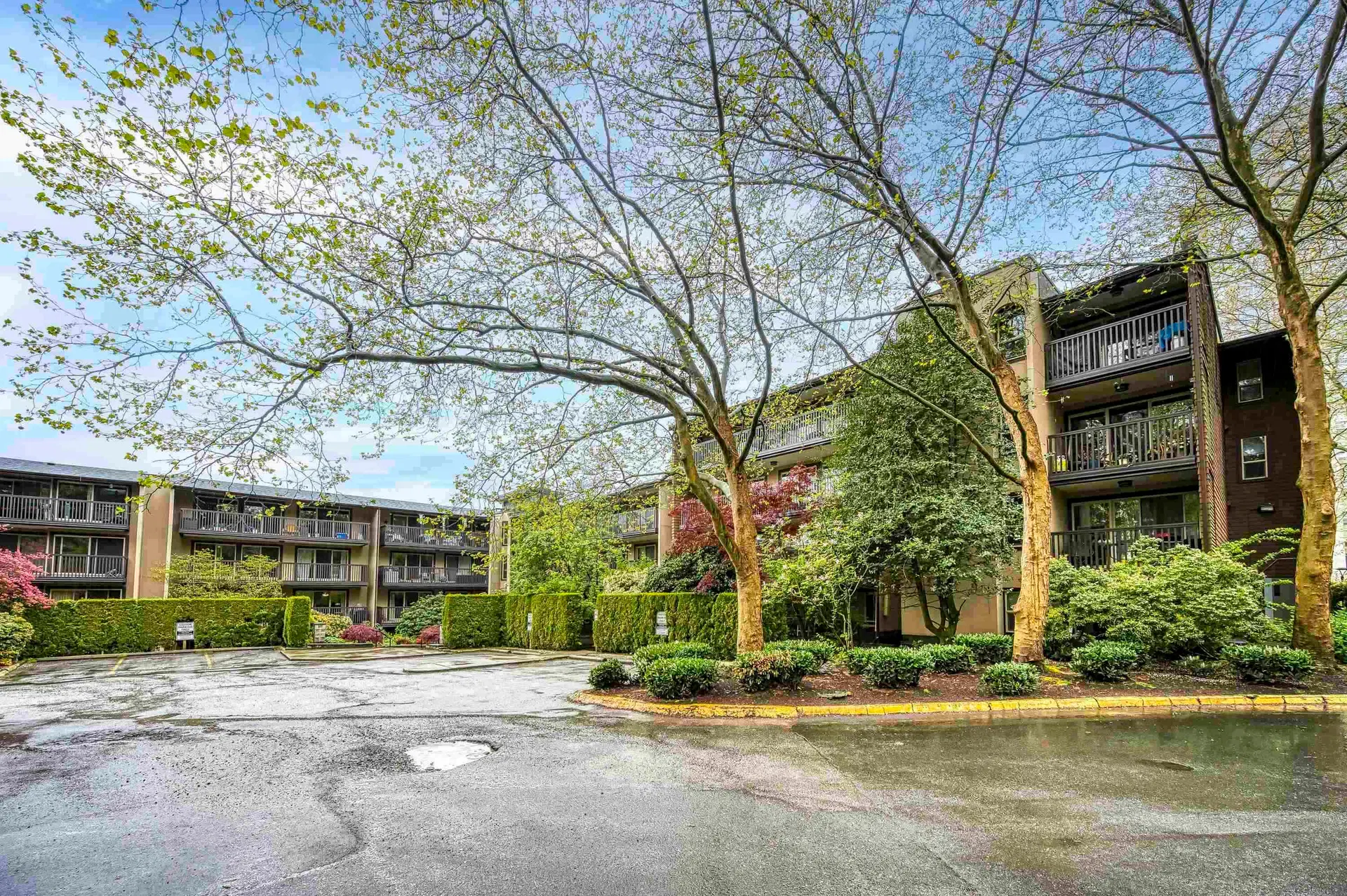 Photo 1 of 16 at #118 – 9847 Manchester Drive