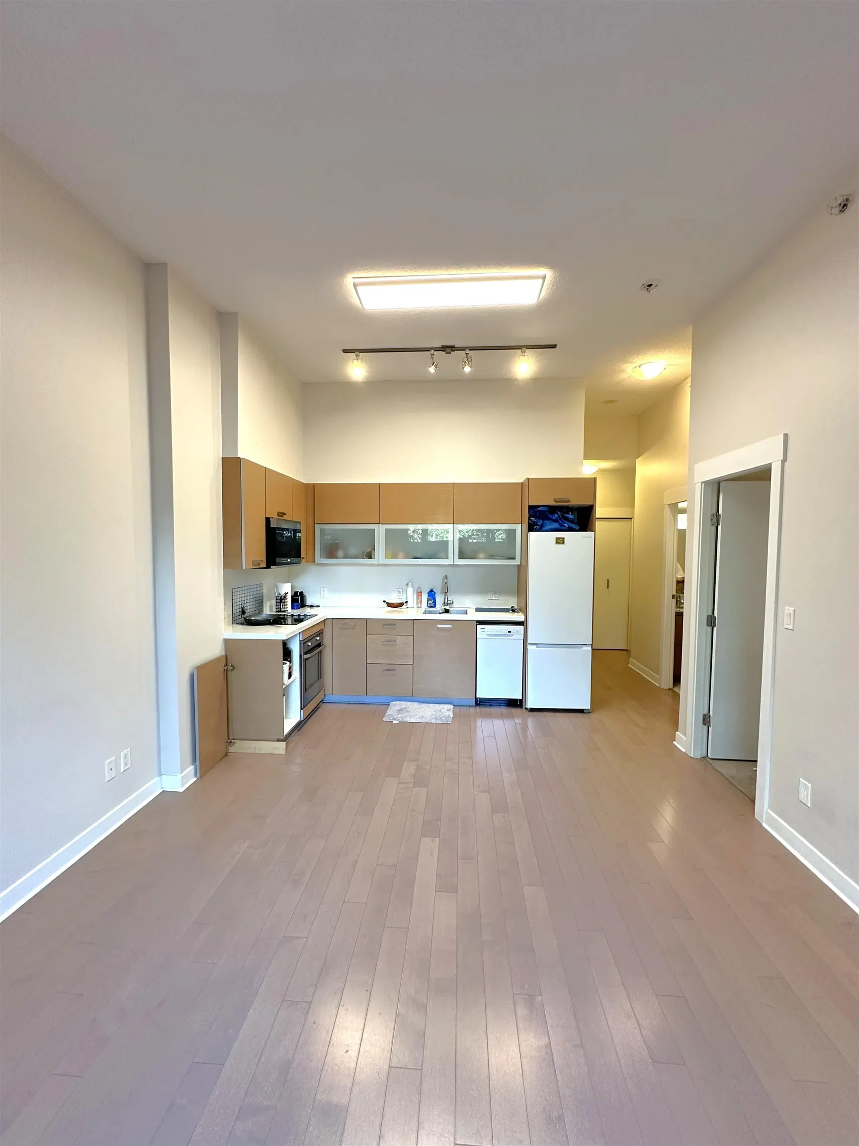#102 – 13380 108 Avenue