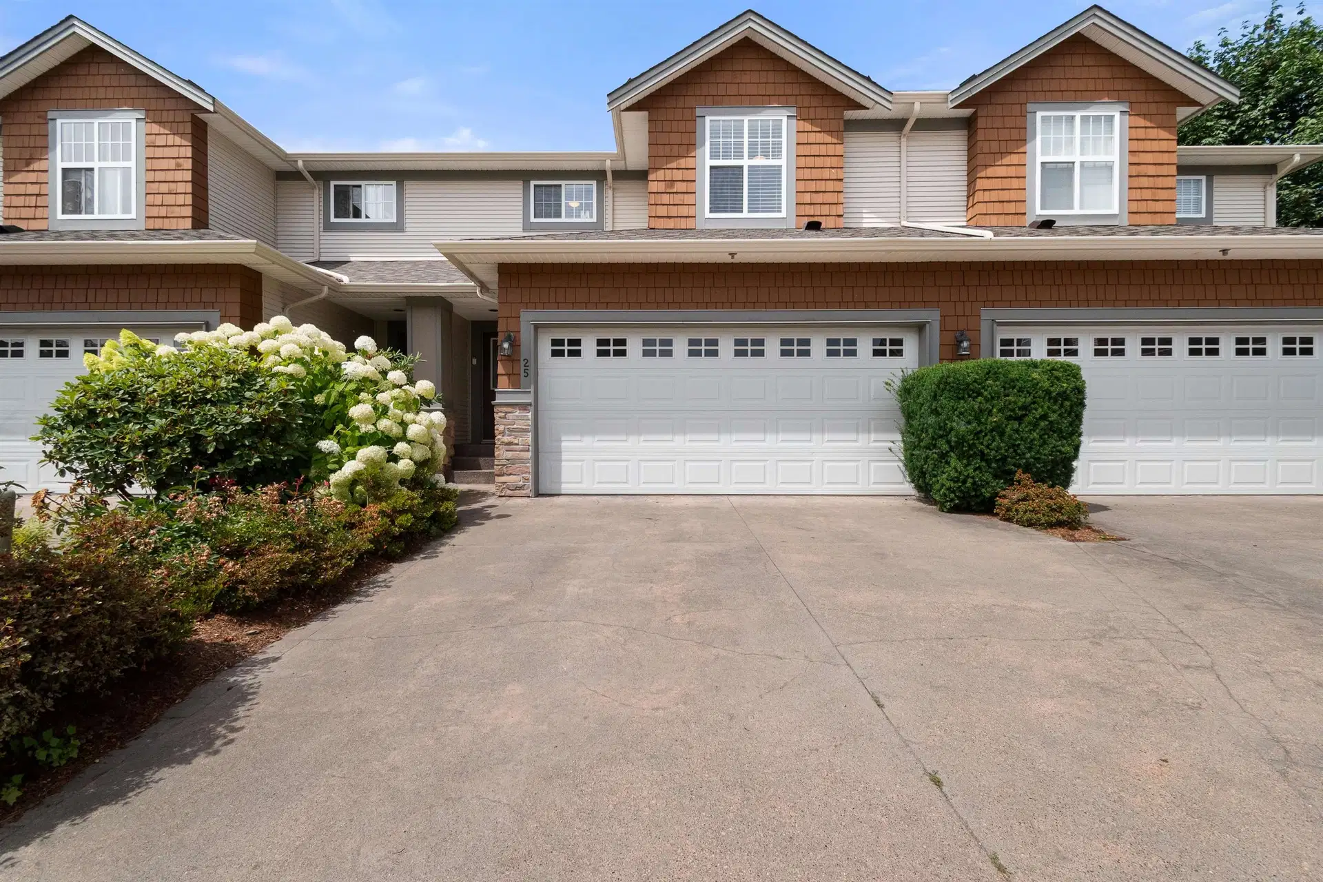 #25 – 7475 Garnet Drive
