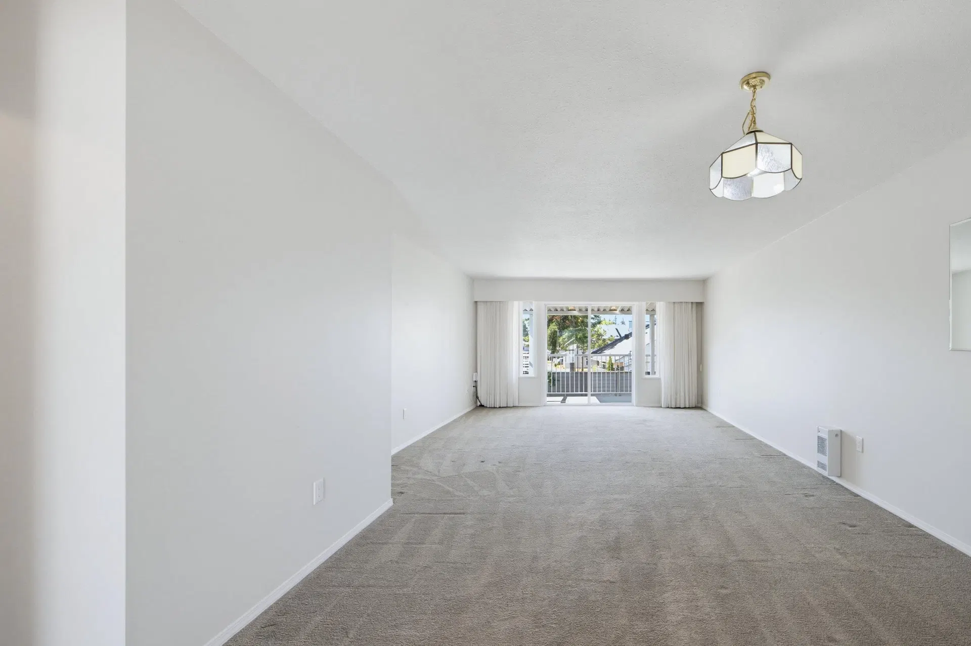 Photo 2 of 37 at #86 – 32691 Garibaldi Drive