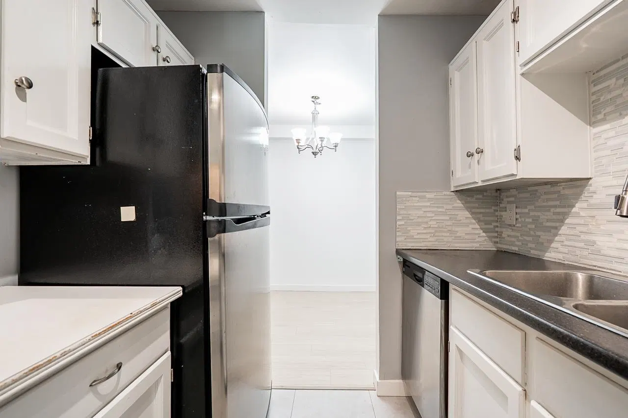 Photo 1 of 24 at #104 – 707 Hamilton Street