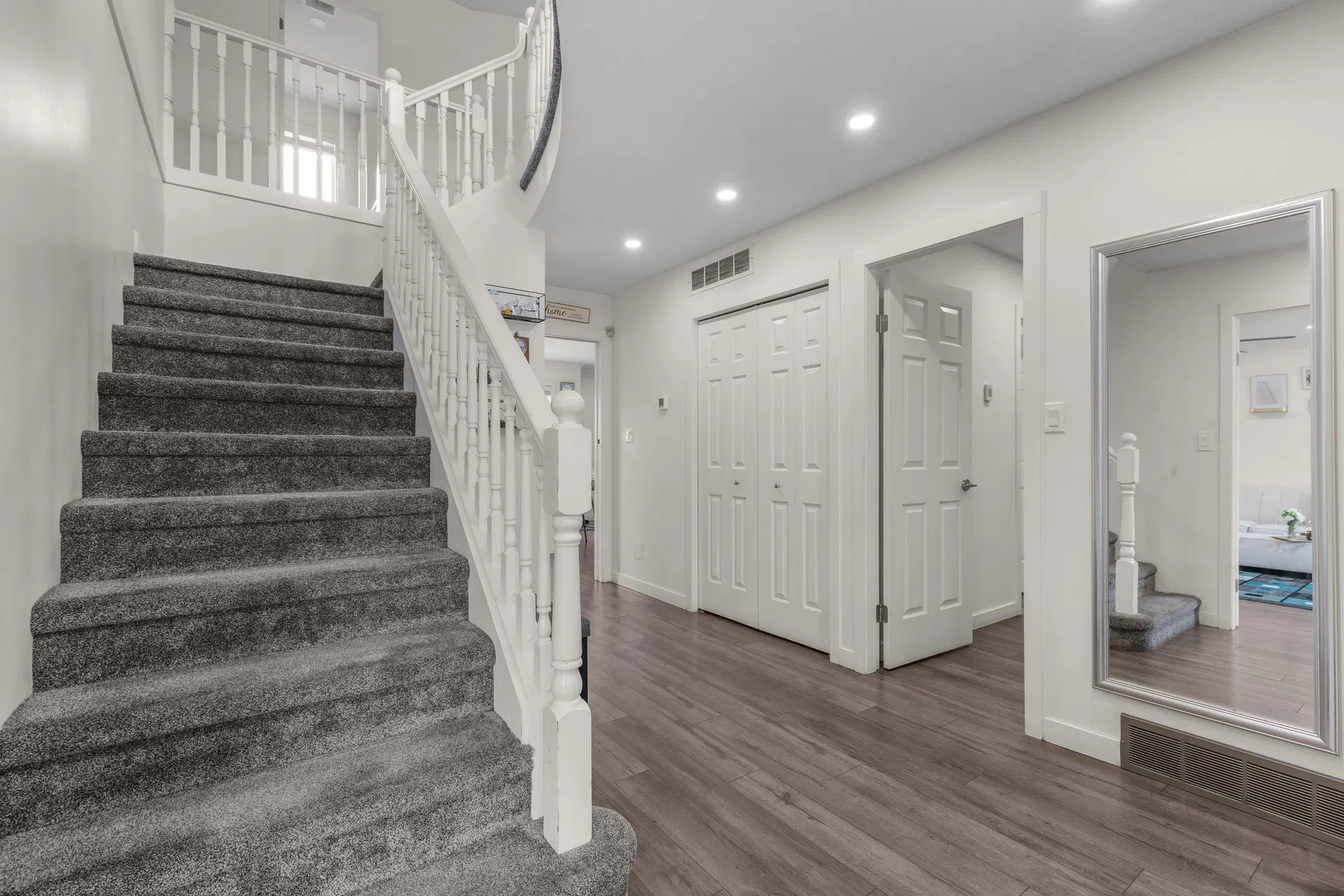 Photo 5 of 35 at 35834 Eaglecrest Drive