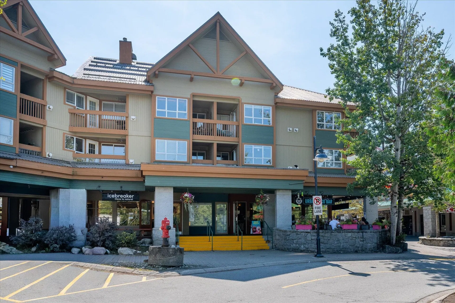 Photo 1 of 21 at #252 – 4340 Lorimer Road