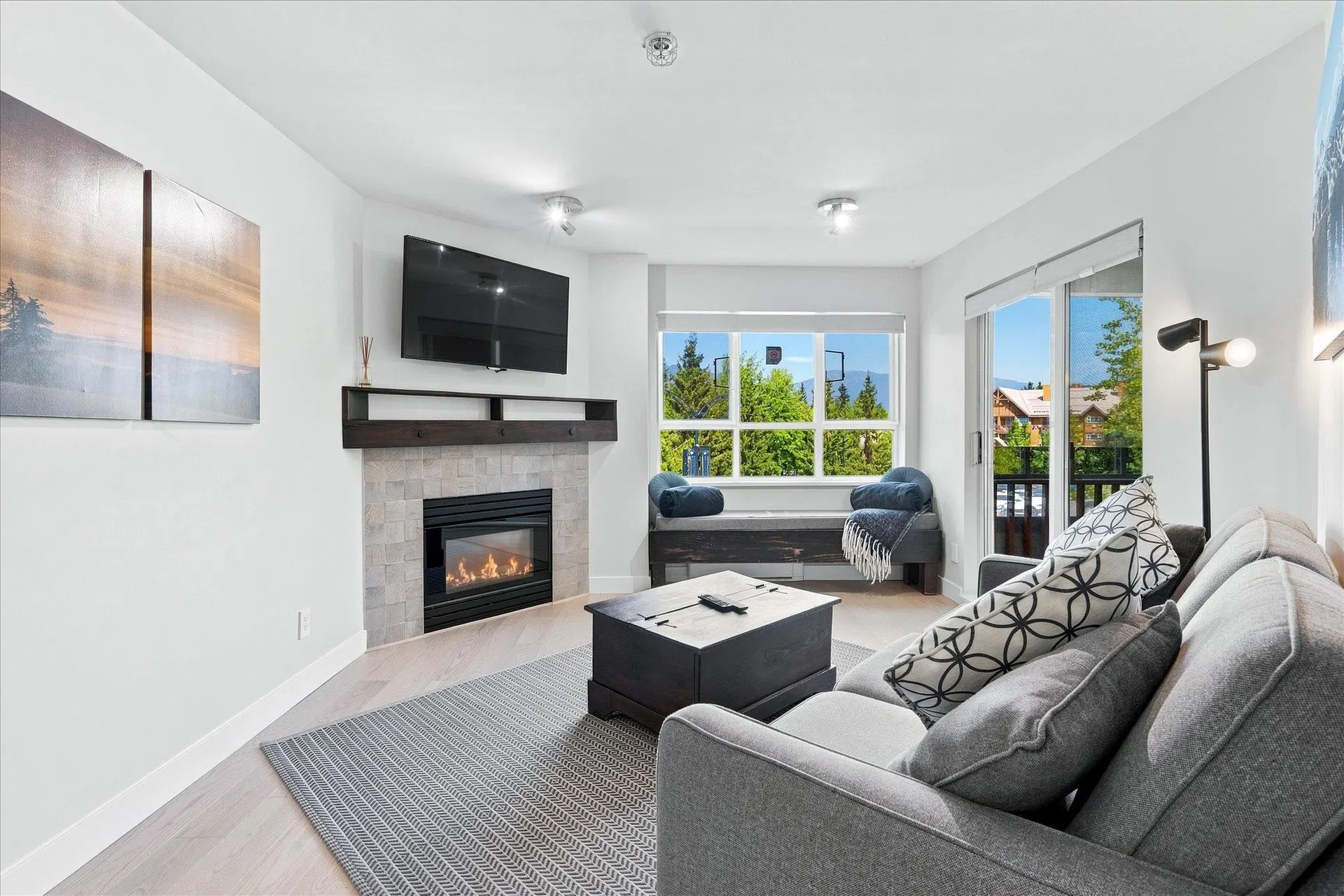 Photo 2 of 21 at #252 – 4340 Lorimer Road
