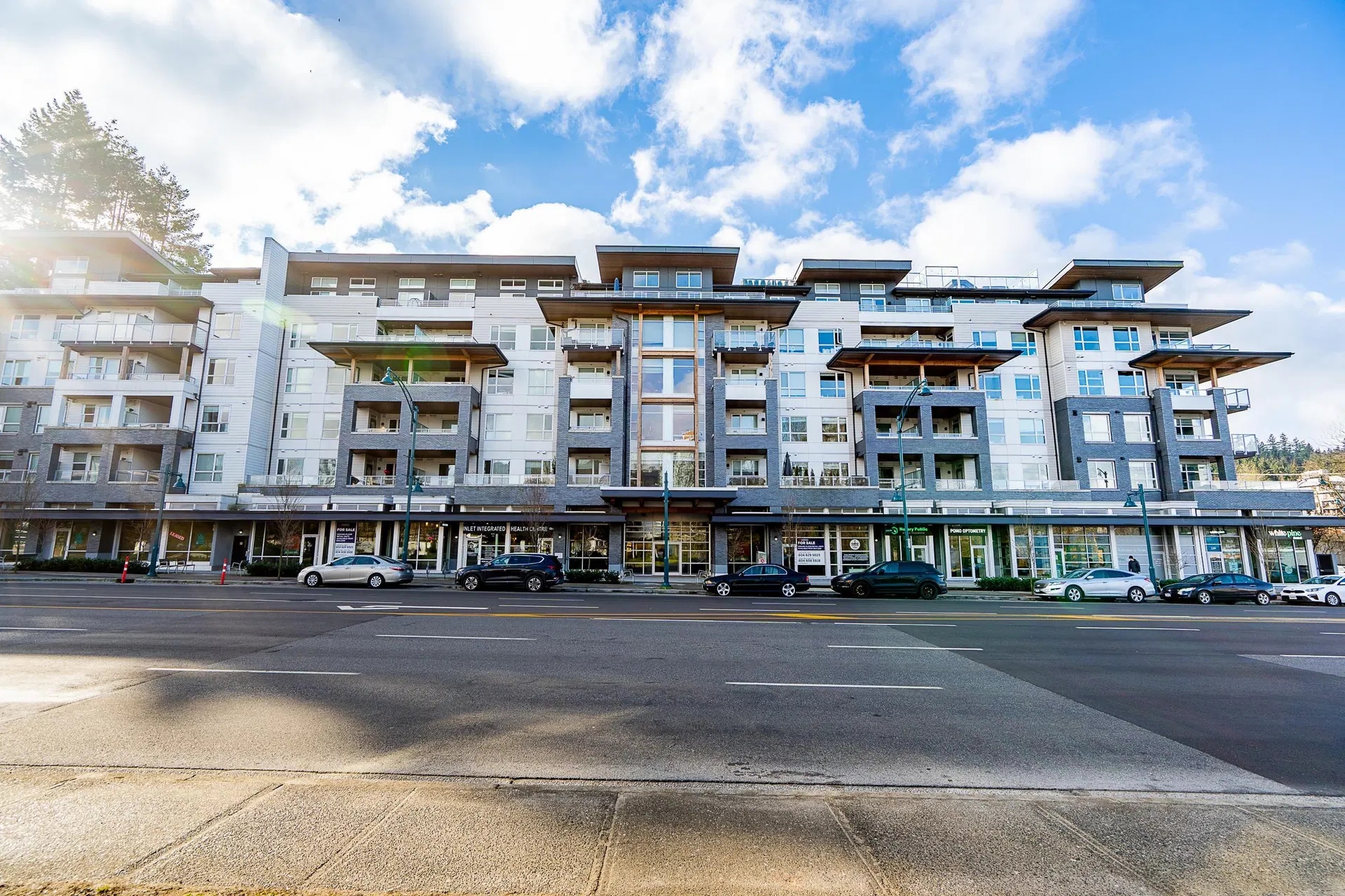 #213 – 3229 St Johns Street