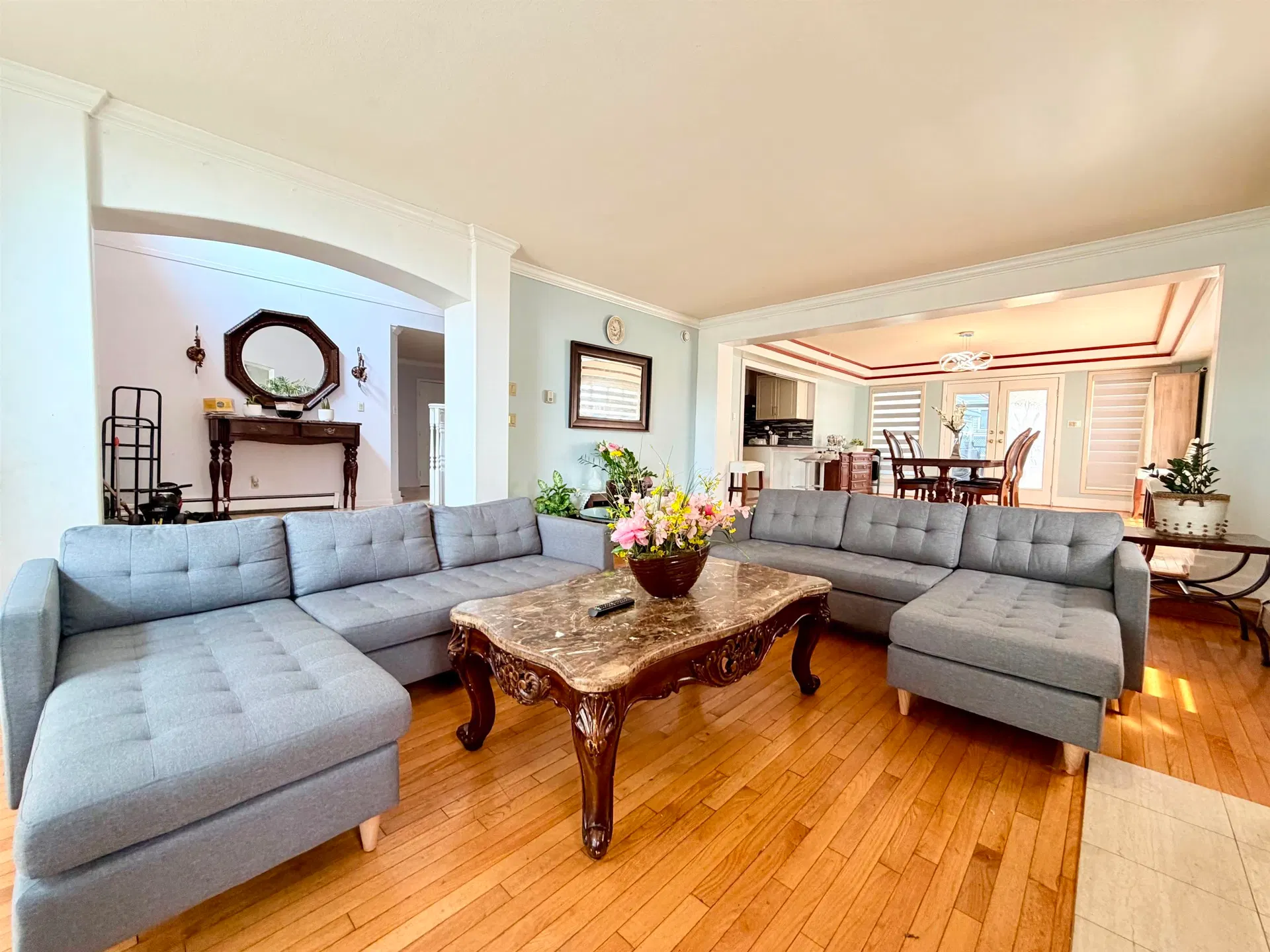 Photo 5 of 30 at 8222 144 Street