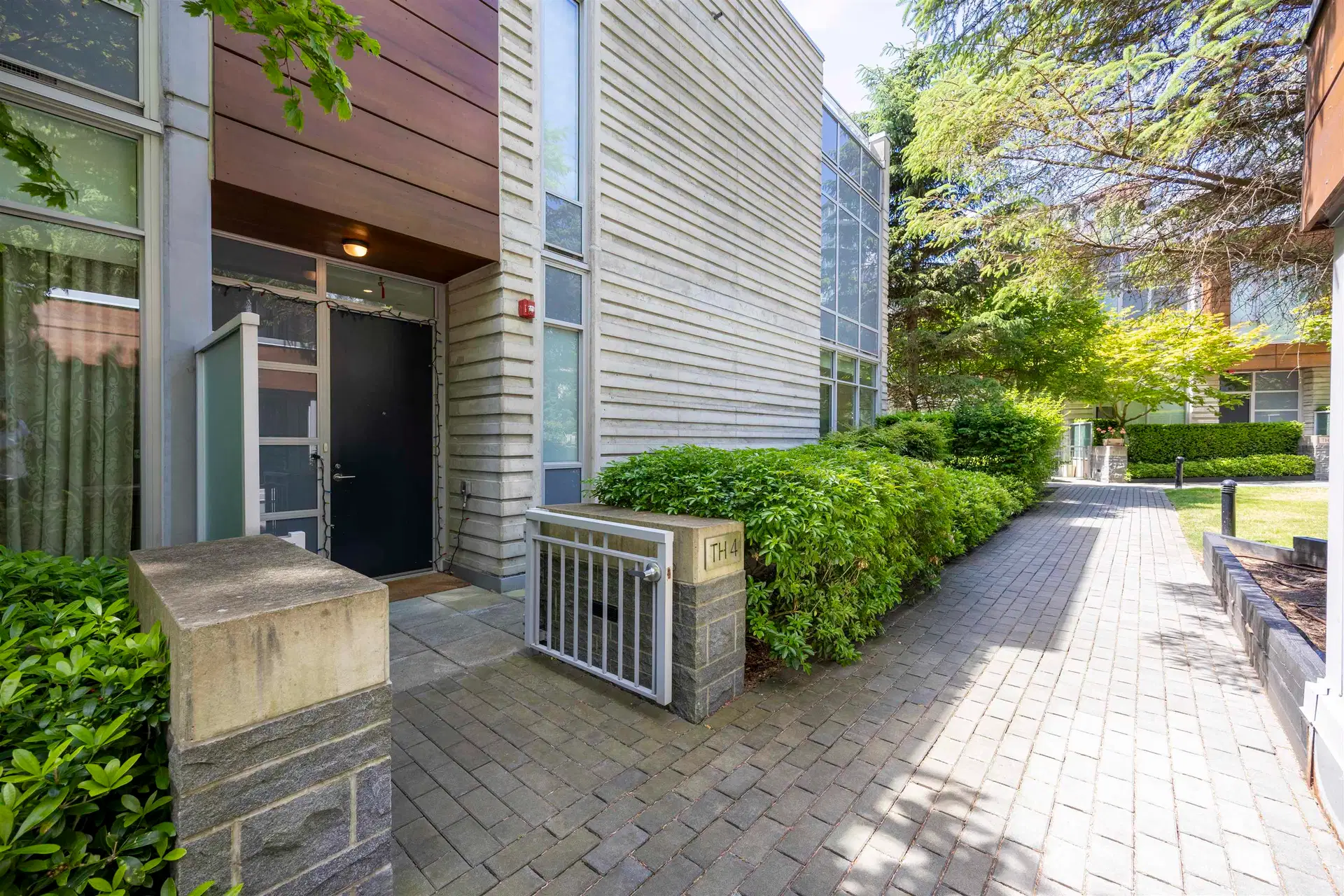 TH4 – 3355 Binning Road