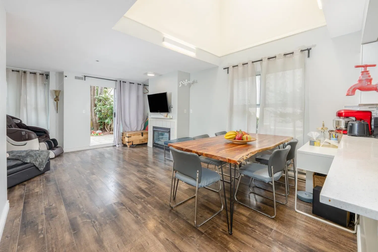 Photo 1 of 36 at D – 3439 E 43rd Avenue