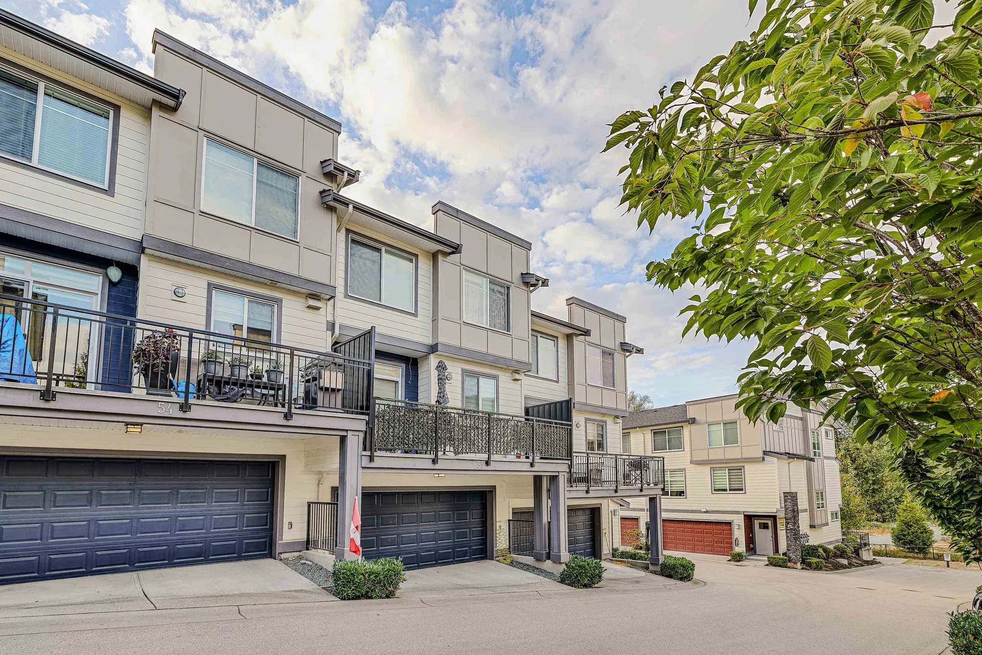 Photo 5 of 33 at #55 – 15665 Mountain View Drive