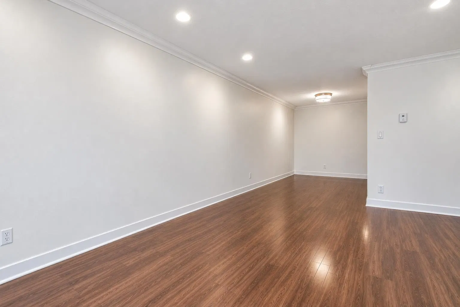 Photo 5 of 36 at #206 – 853 E 7 Avenue