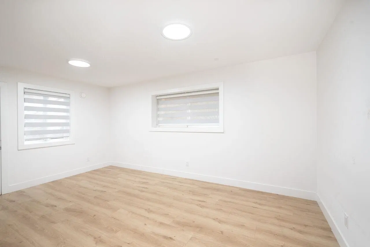 Photo 3 of 19 at Lower Suite – 7137 204a Street