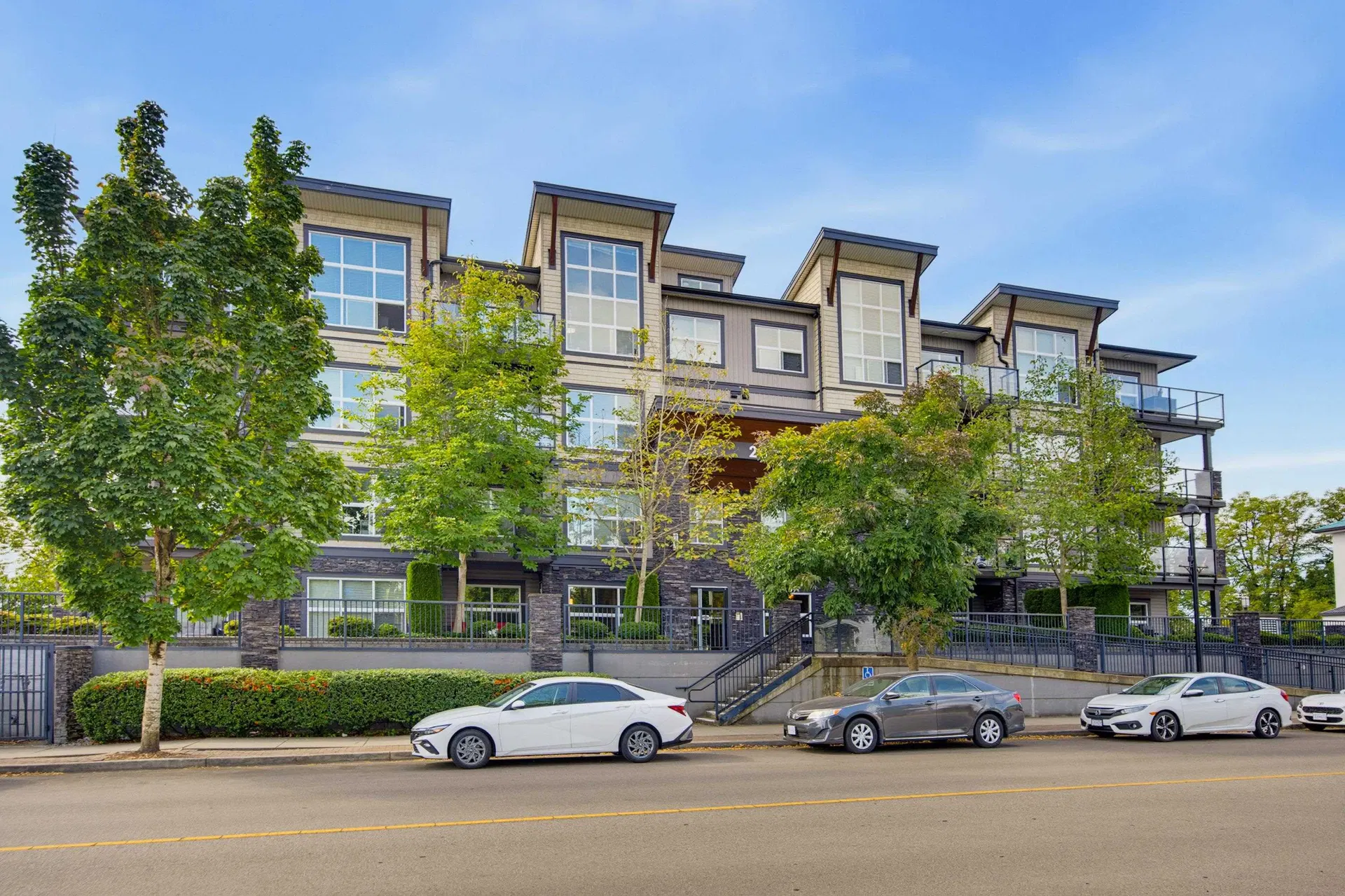 Photo 2 of 28 at #209 – 20630 Douglas Crescent