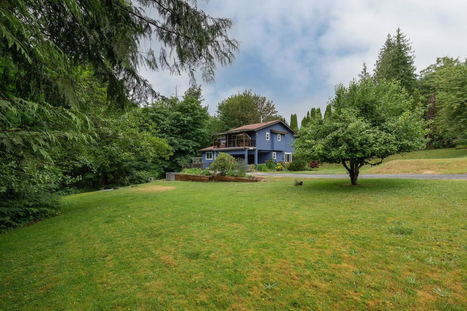 Photo 4 of 38 at 13055 238 Street