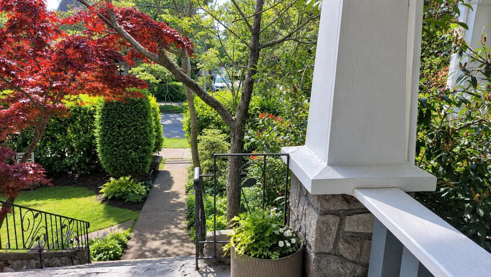 Photo 2 of 19 at 1951 Napier Street