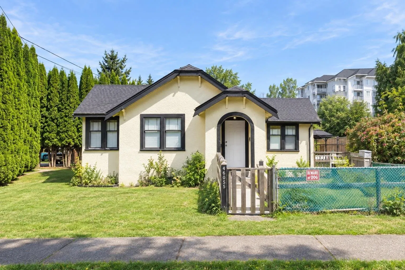 Photo 1 of 5 at 46055 Cleveland Avenue