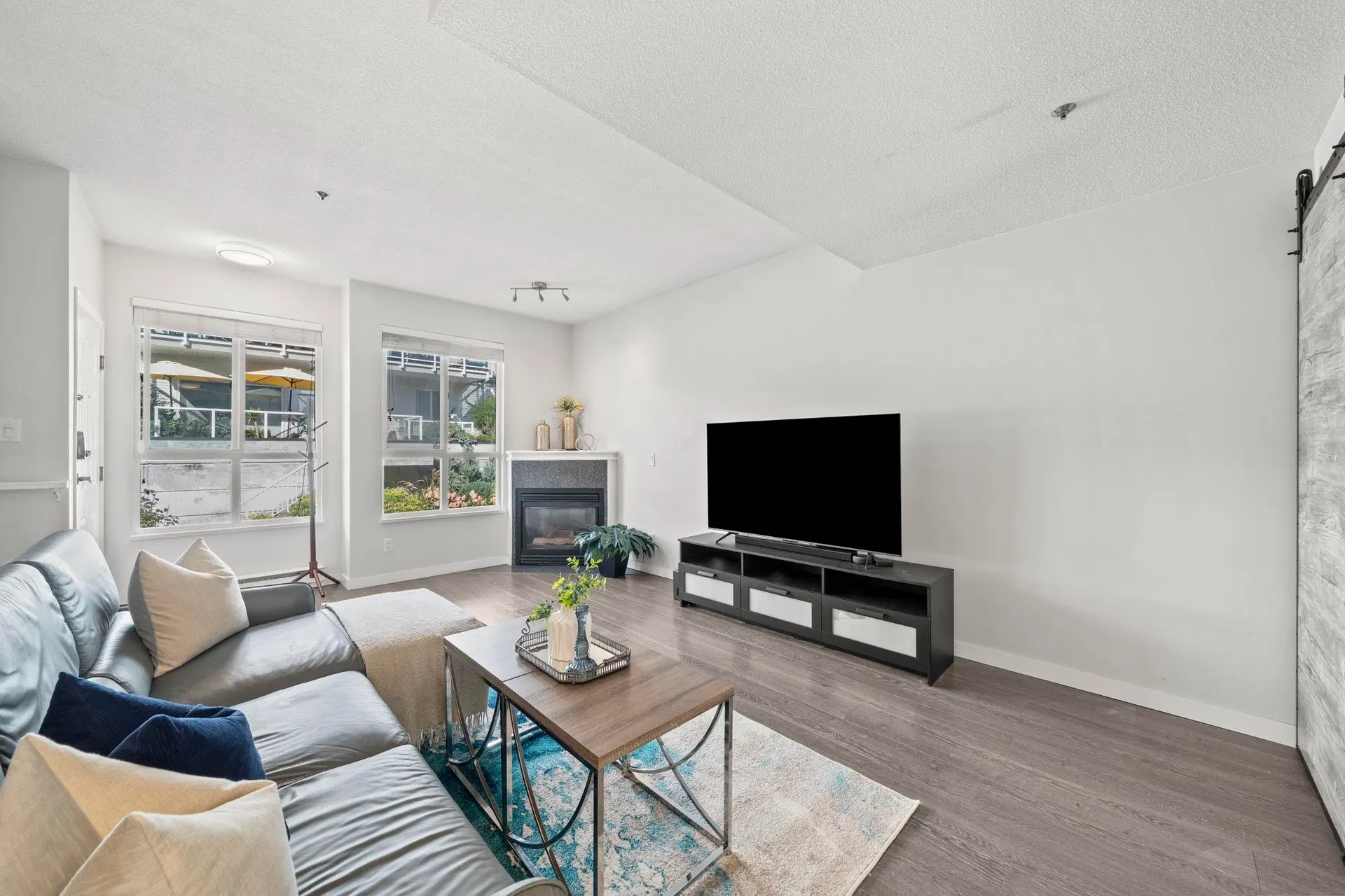 Photo 4 of 40 at #38 – 2723 E Kent Avenue North