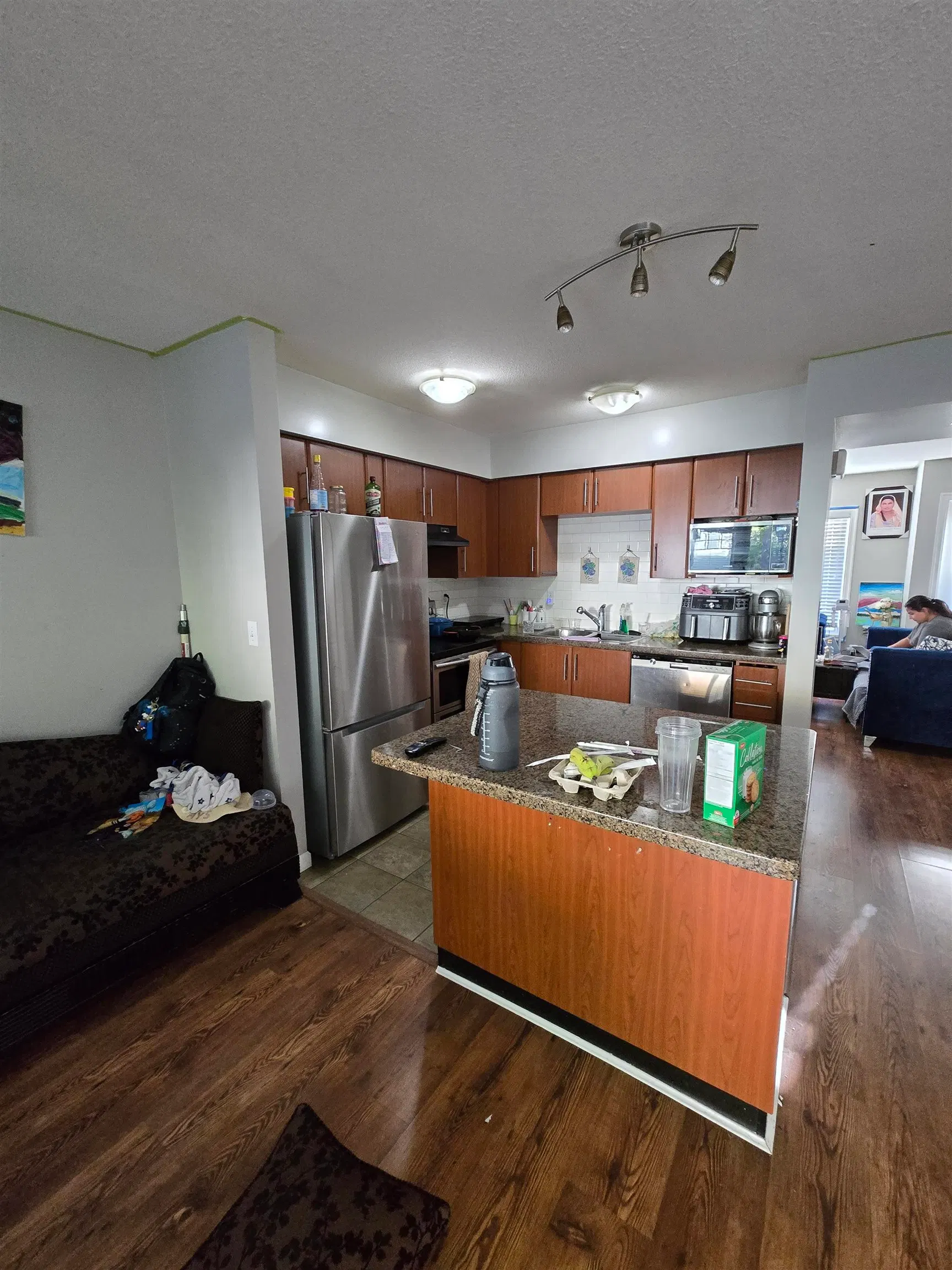Photo 5 of 18 at #30 – 6110 138 Street