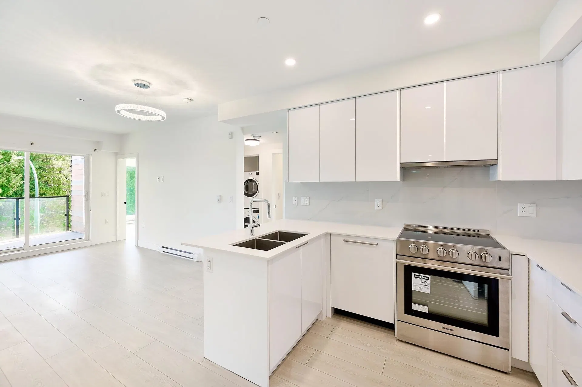 Photo 5 of 26 at #406 – 5399 Joyce Street