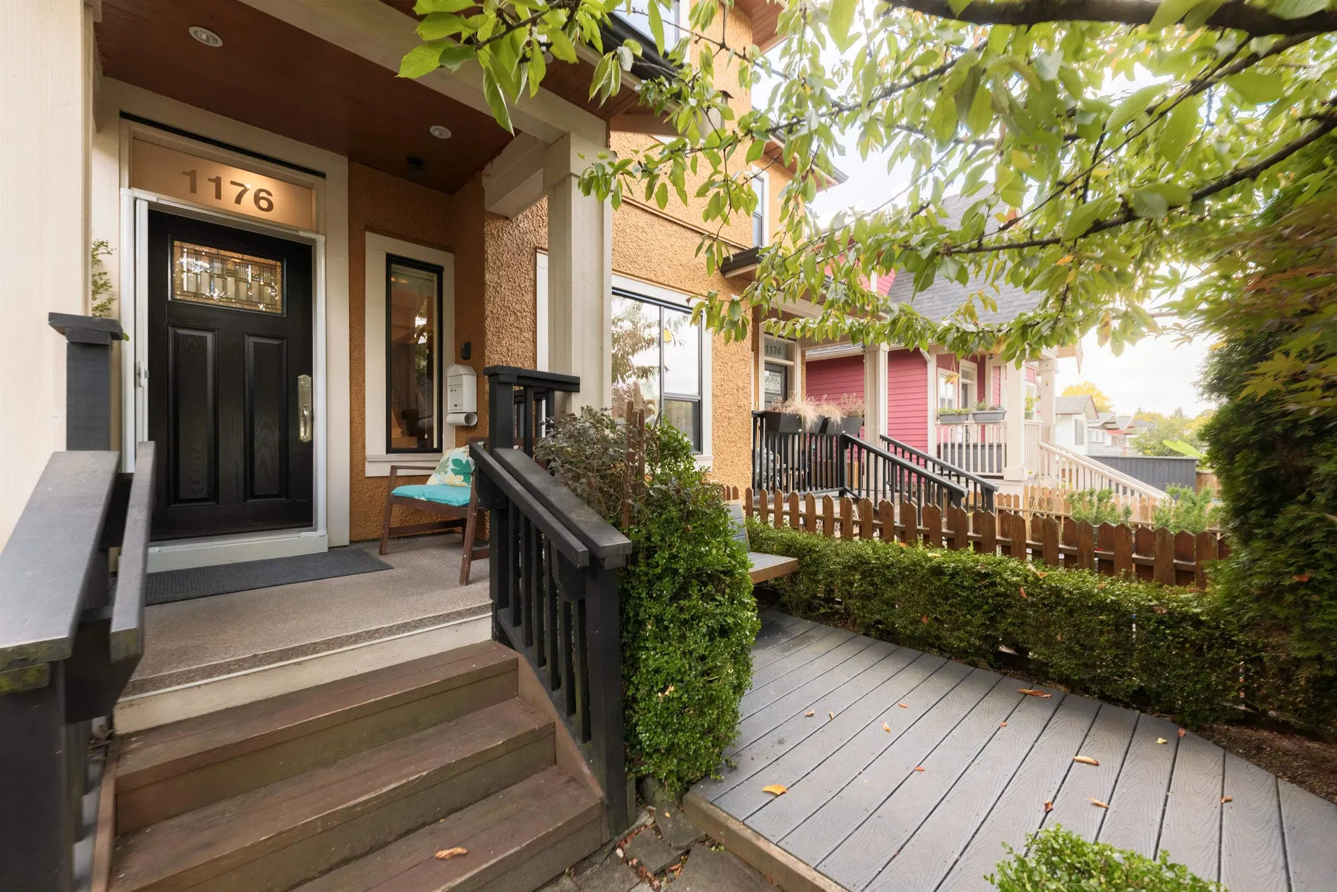 Photo 1 of 26 at 1176 E King Edward Avenue
