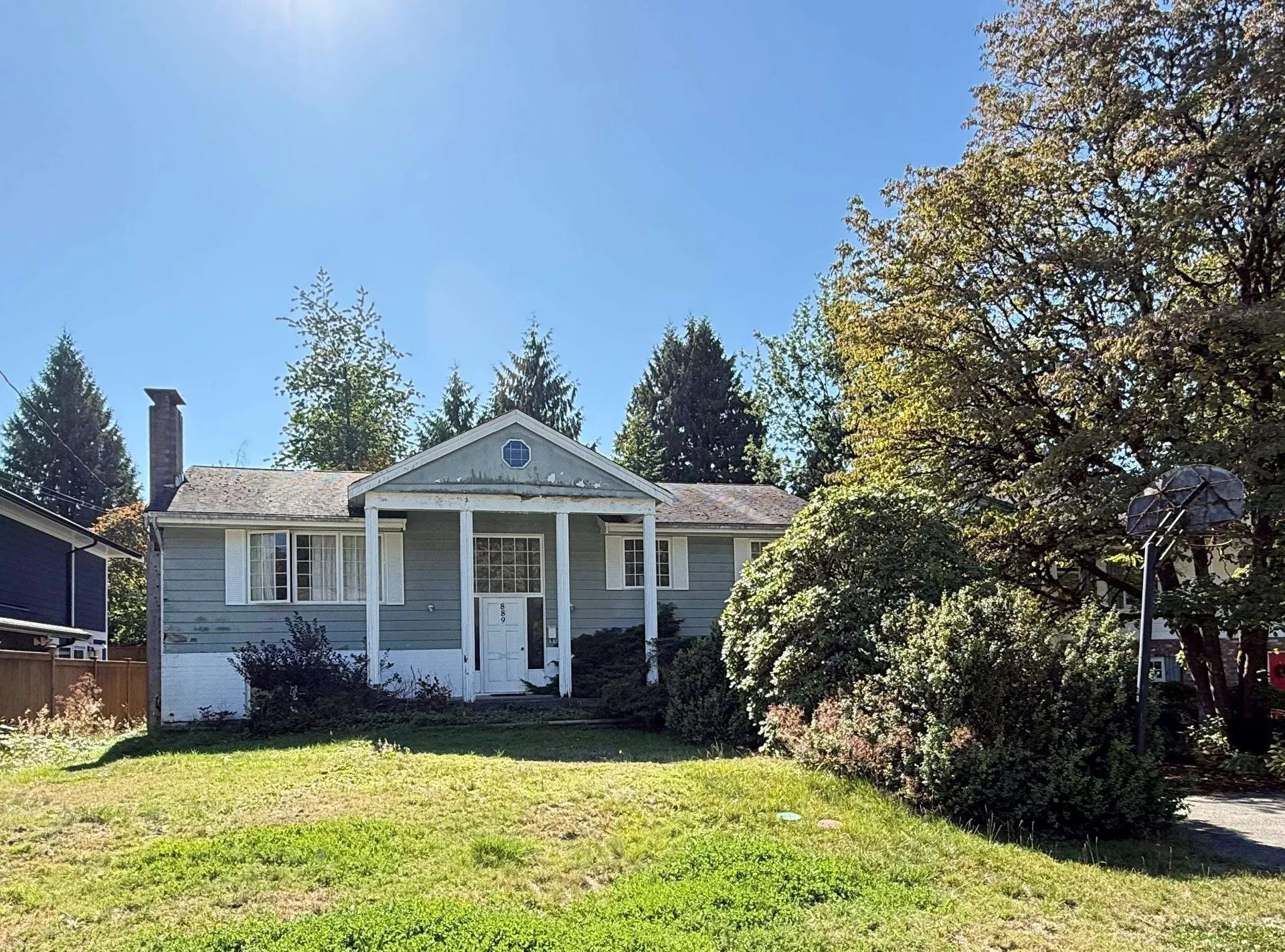 Photo 1 of 5 at 889 Ross Road