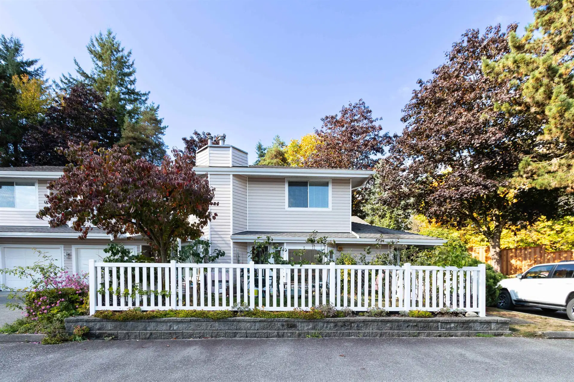 #35 – 1190 Falcon Drive