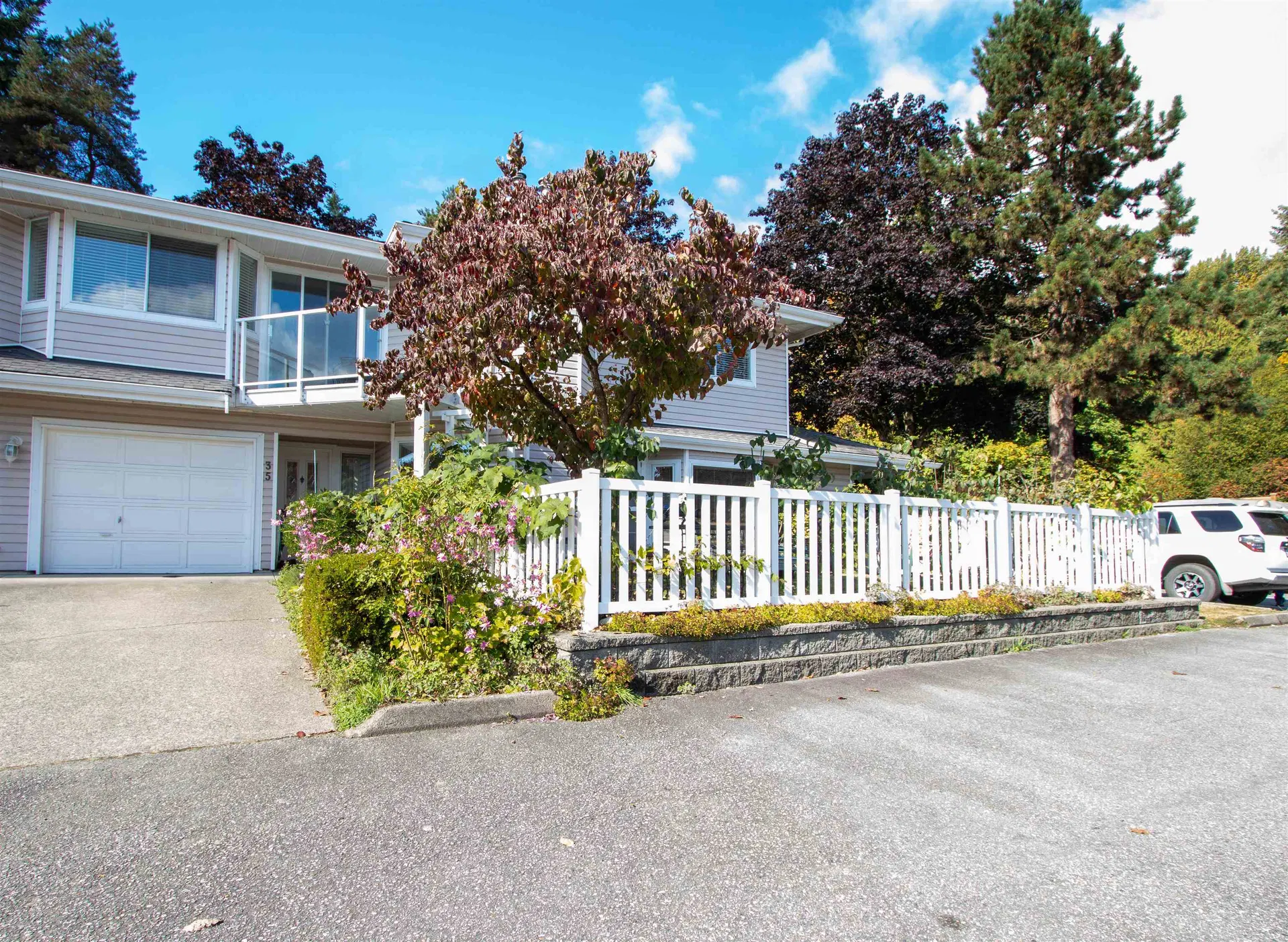 Photo 3 of 29 at #35 – 1190 Falcon Drive
