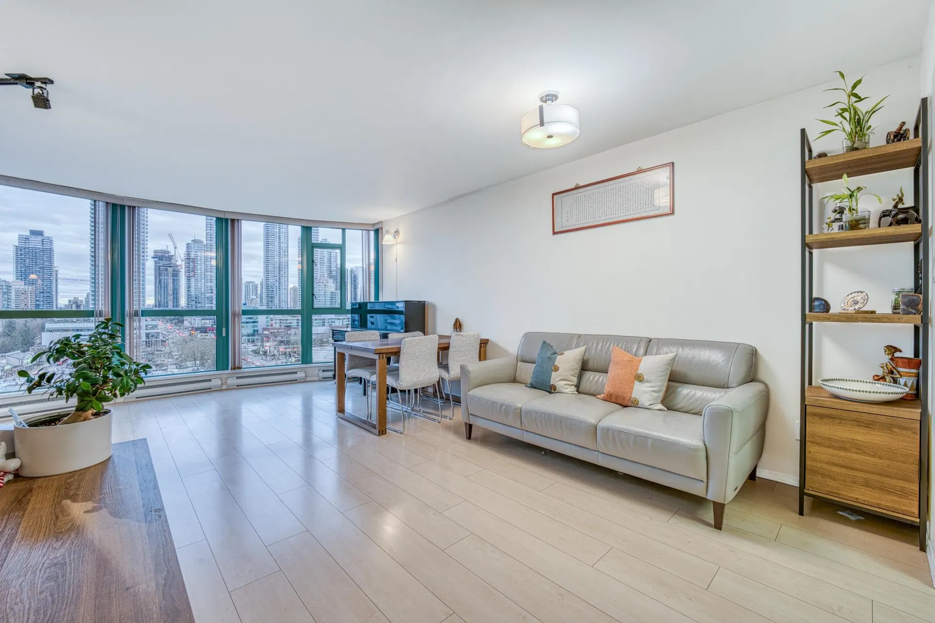Photo 4 of 20 at #1102 – 5899 Wilson Avenue