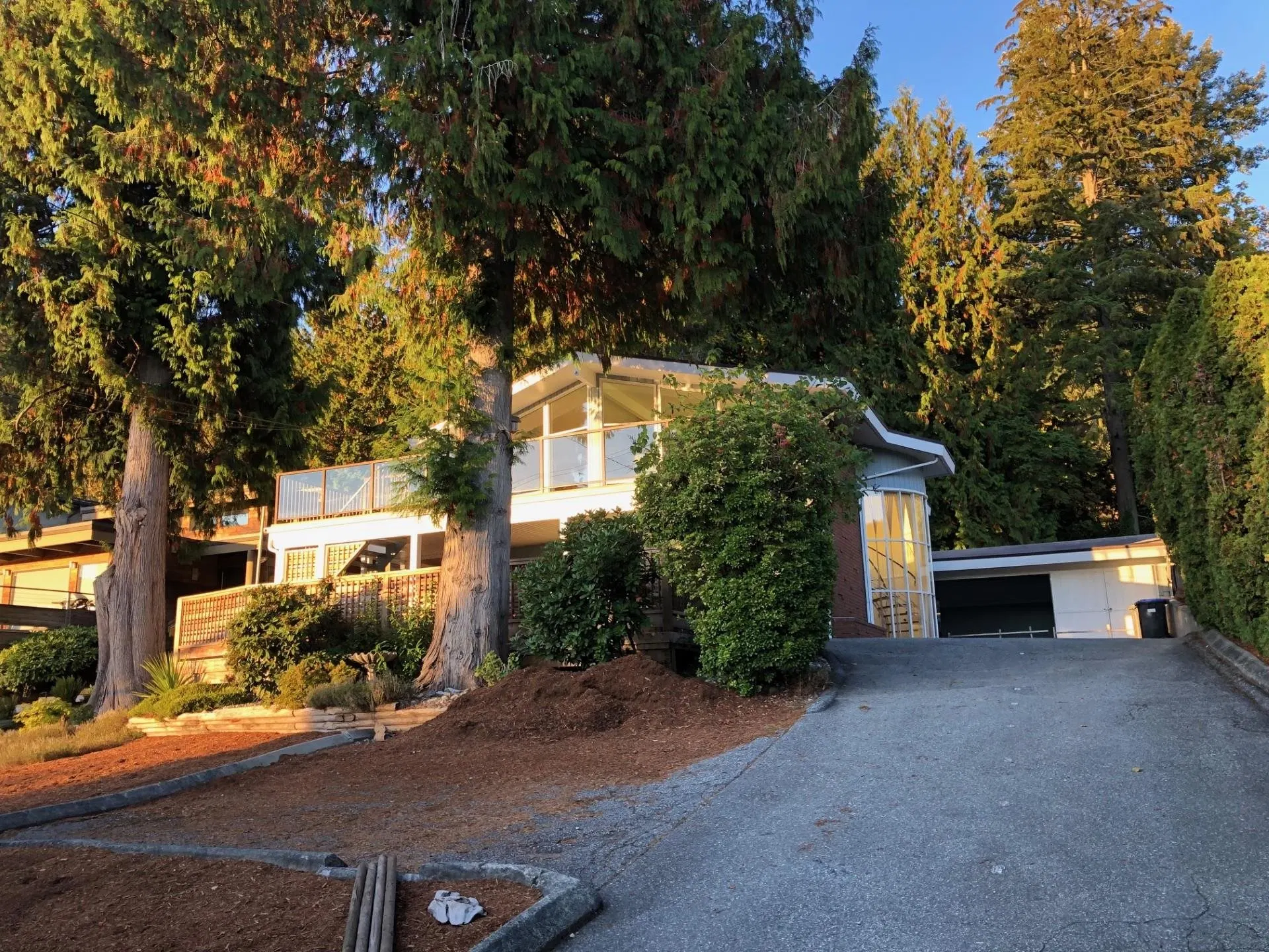 831 Ioco Road