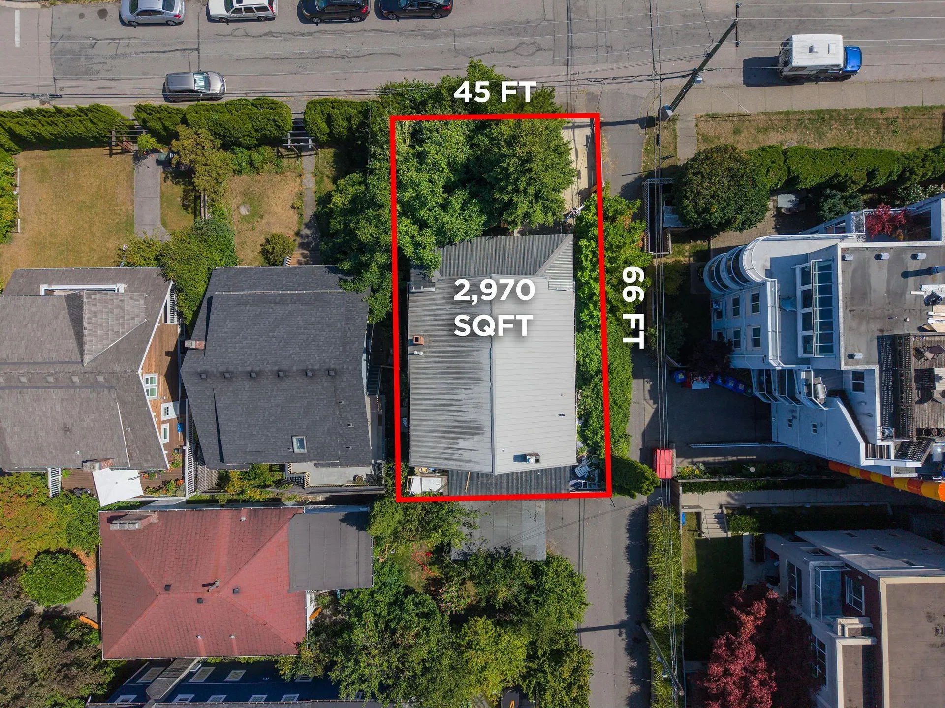 Photo 1 of 8 at 2413 Collingwood Street