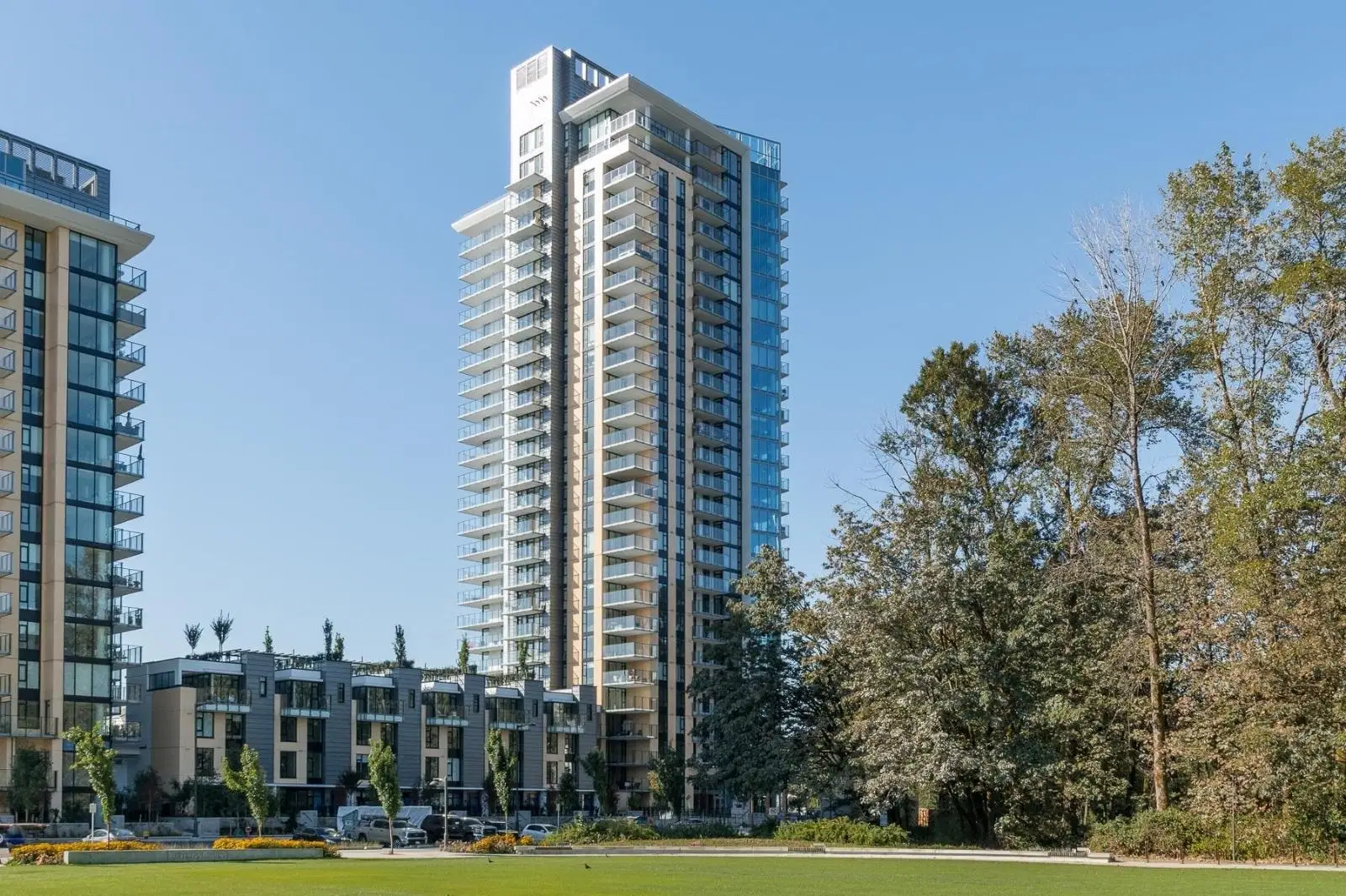#1002 – 1401 Hunter Street